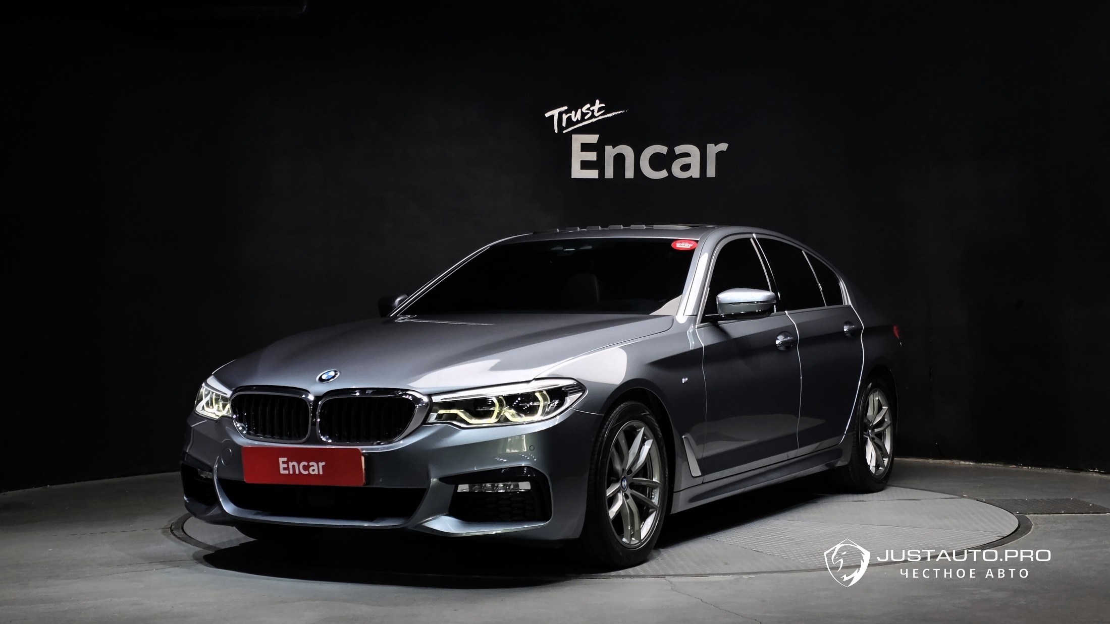 Автомобиль BMW 5-Series