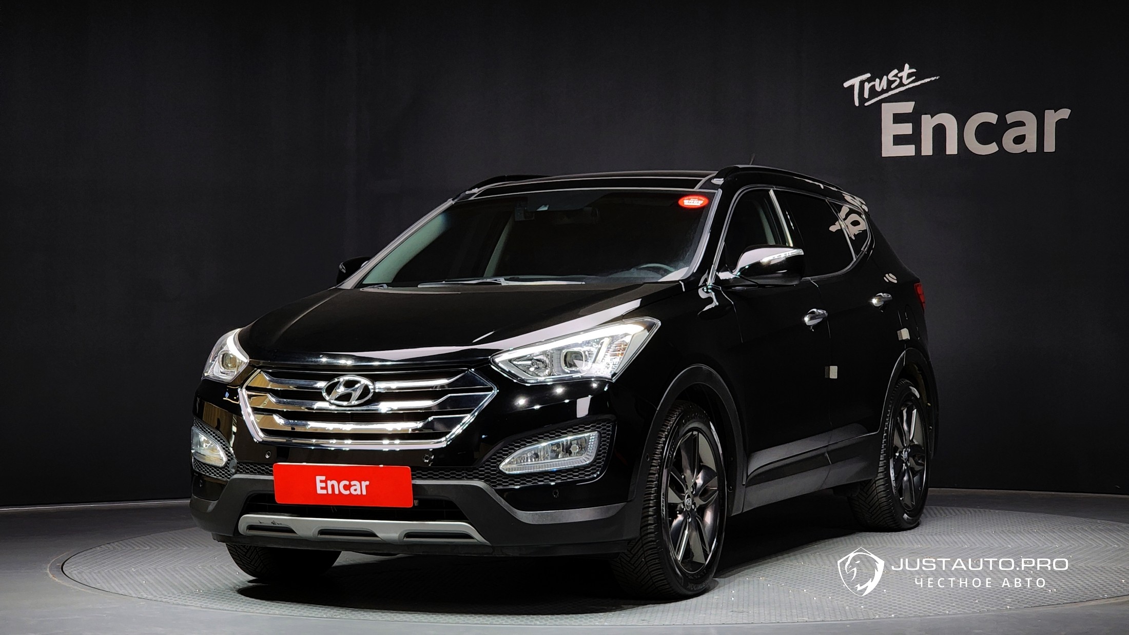 Автомобиль Hyundai Santafe