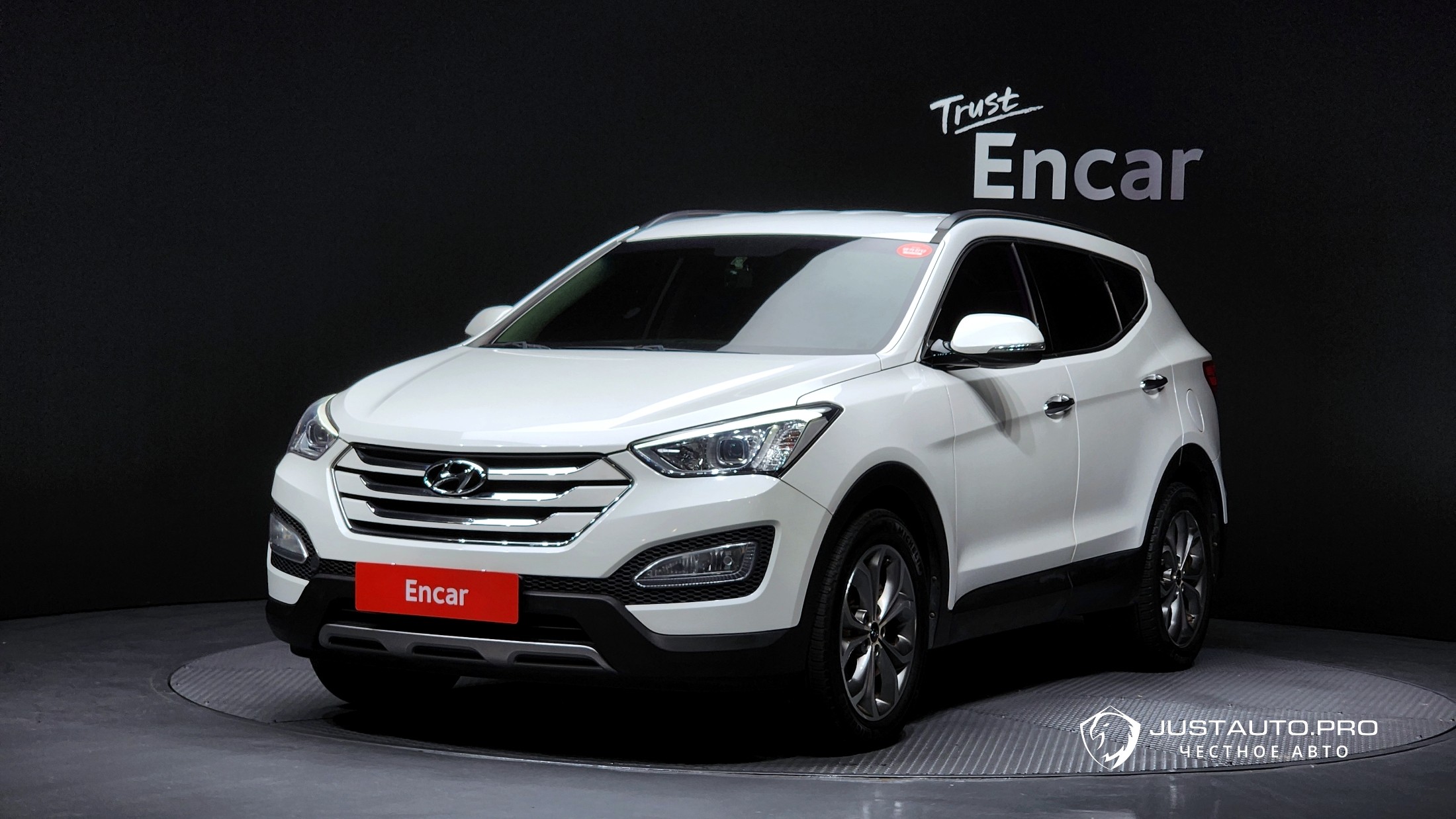 Автомобиль Hyundai Santafe
