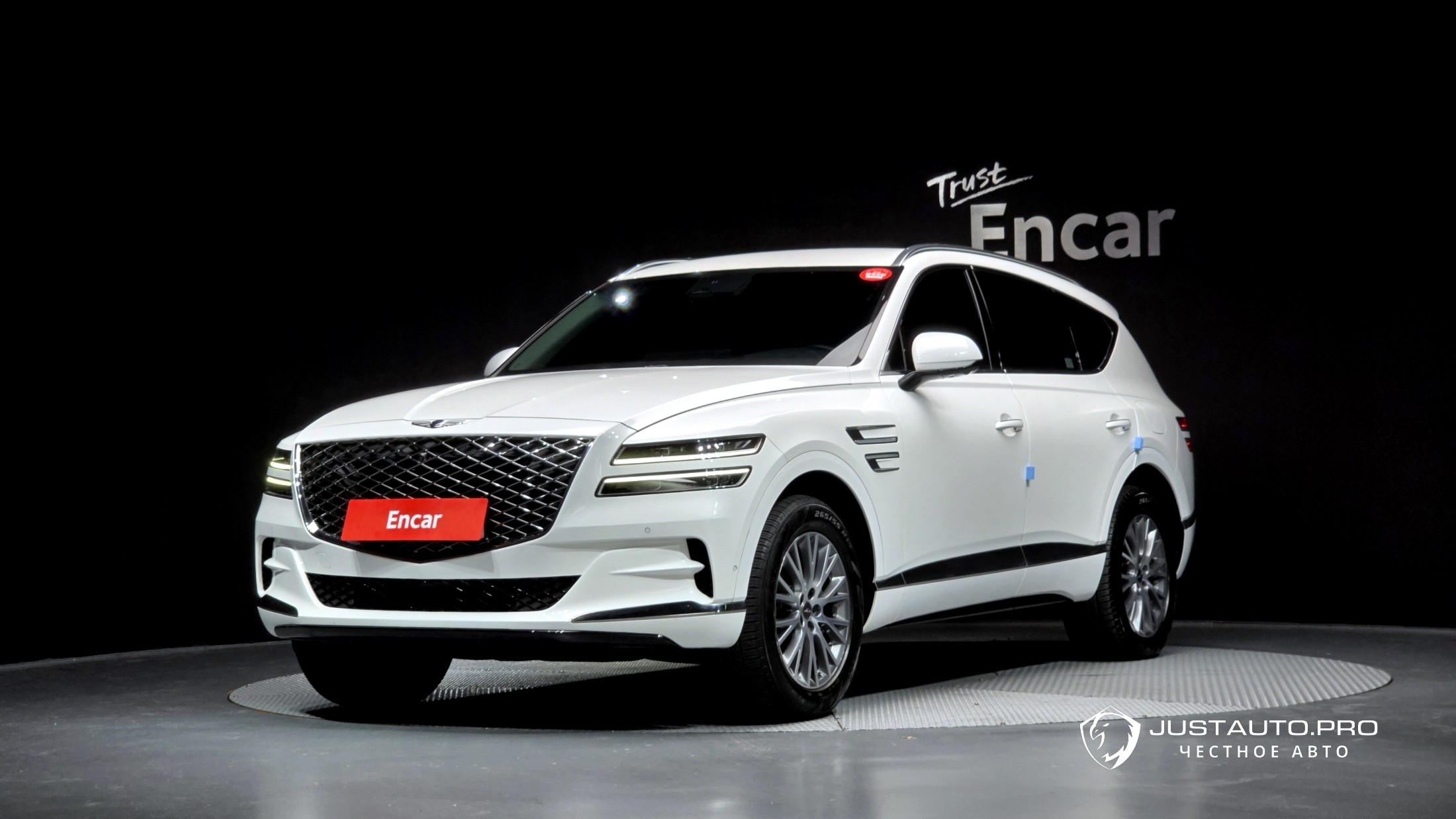 Автомобиль Genesis GV80