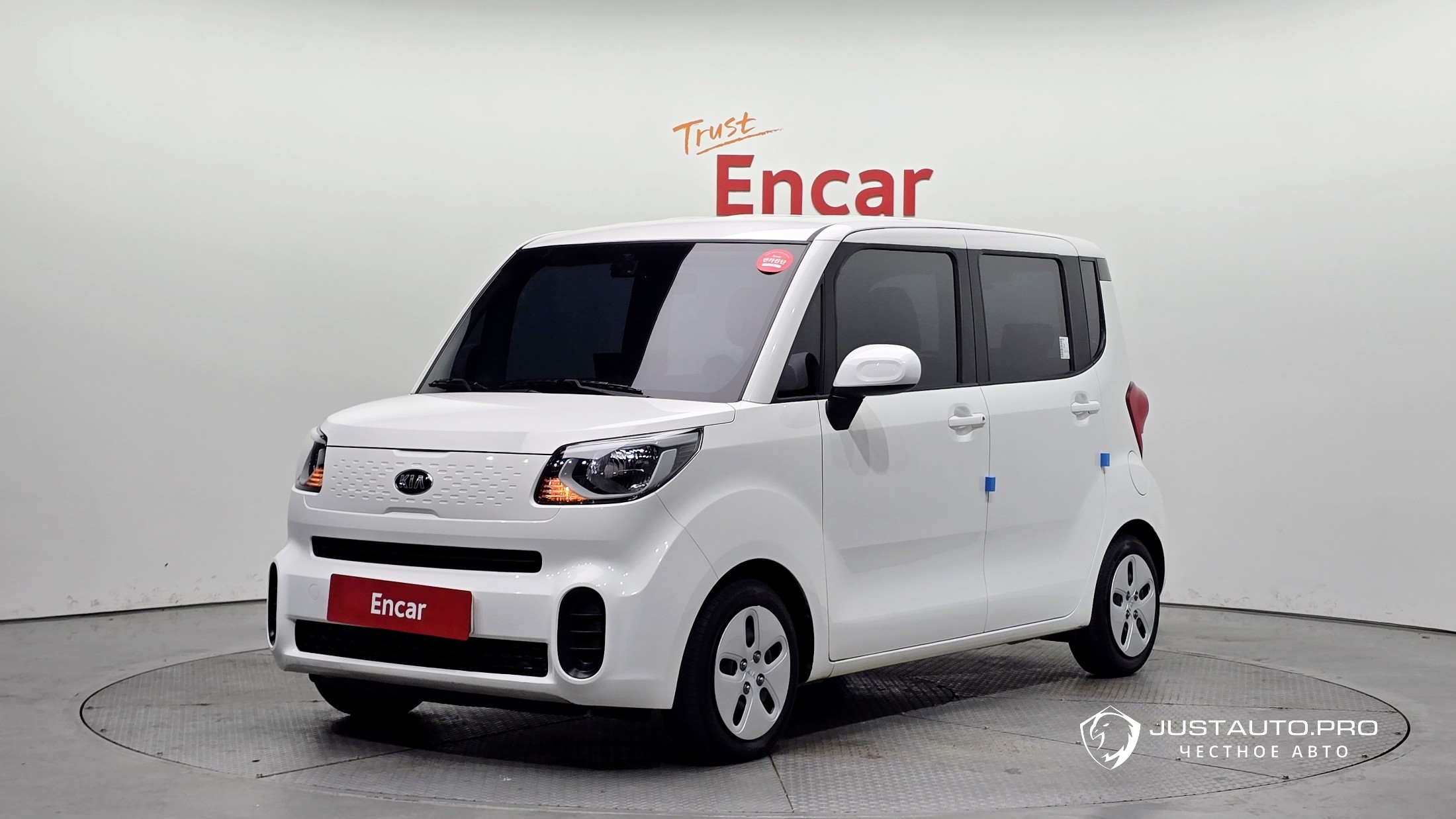 Автомобиль Kia RAY