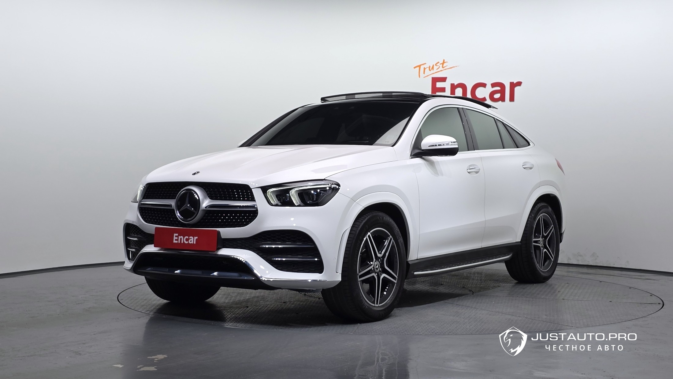 Автомобиль Mercedes-Benz GLE-Class