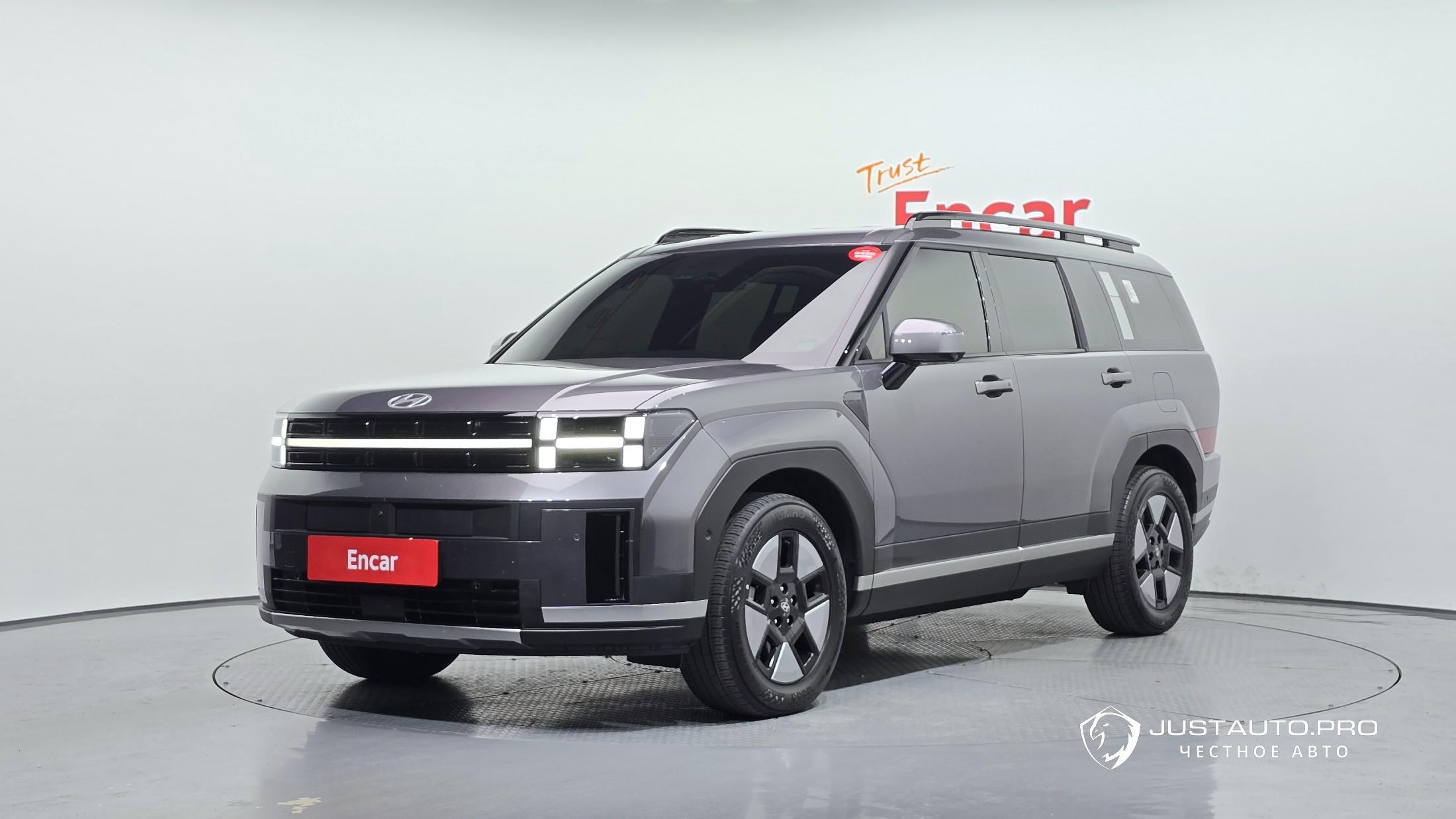 Автомобиль Hyundai Santafe