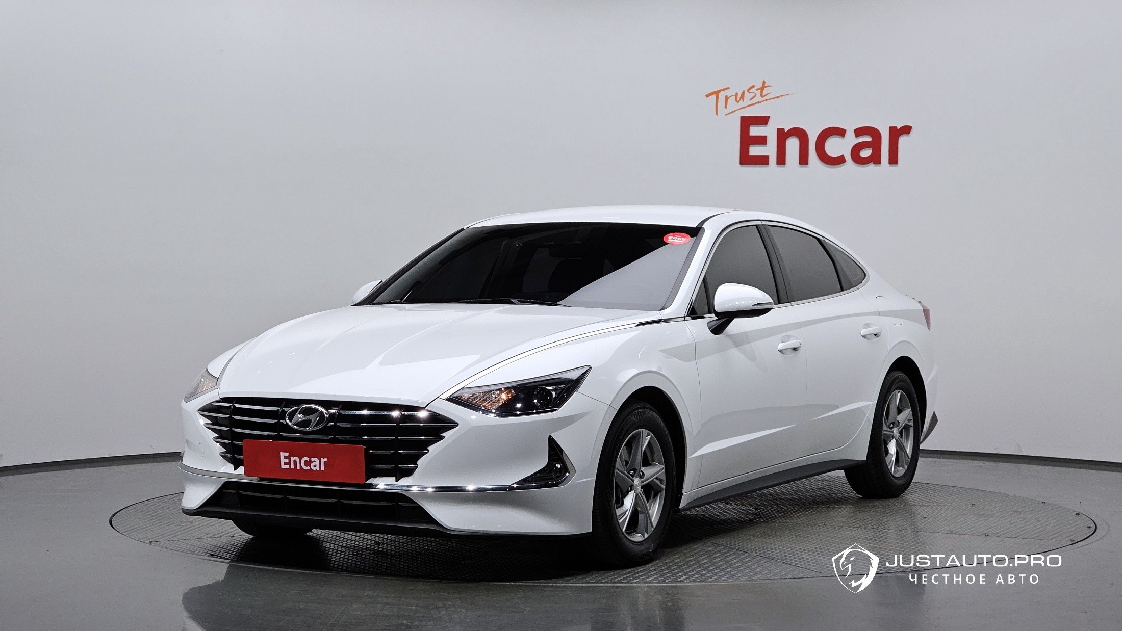 Автомобиль Hyundai Sonata