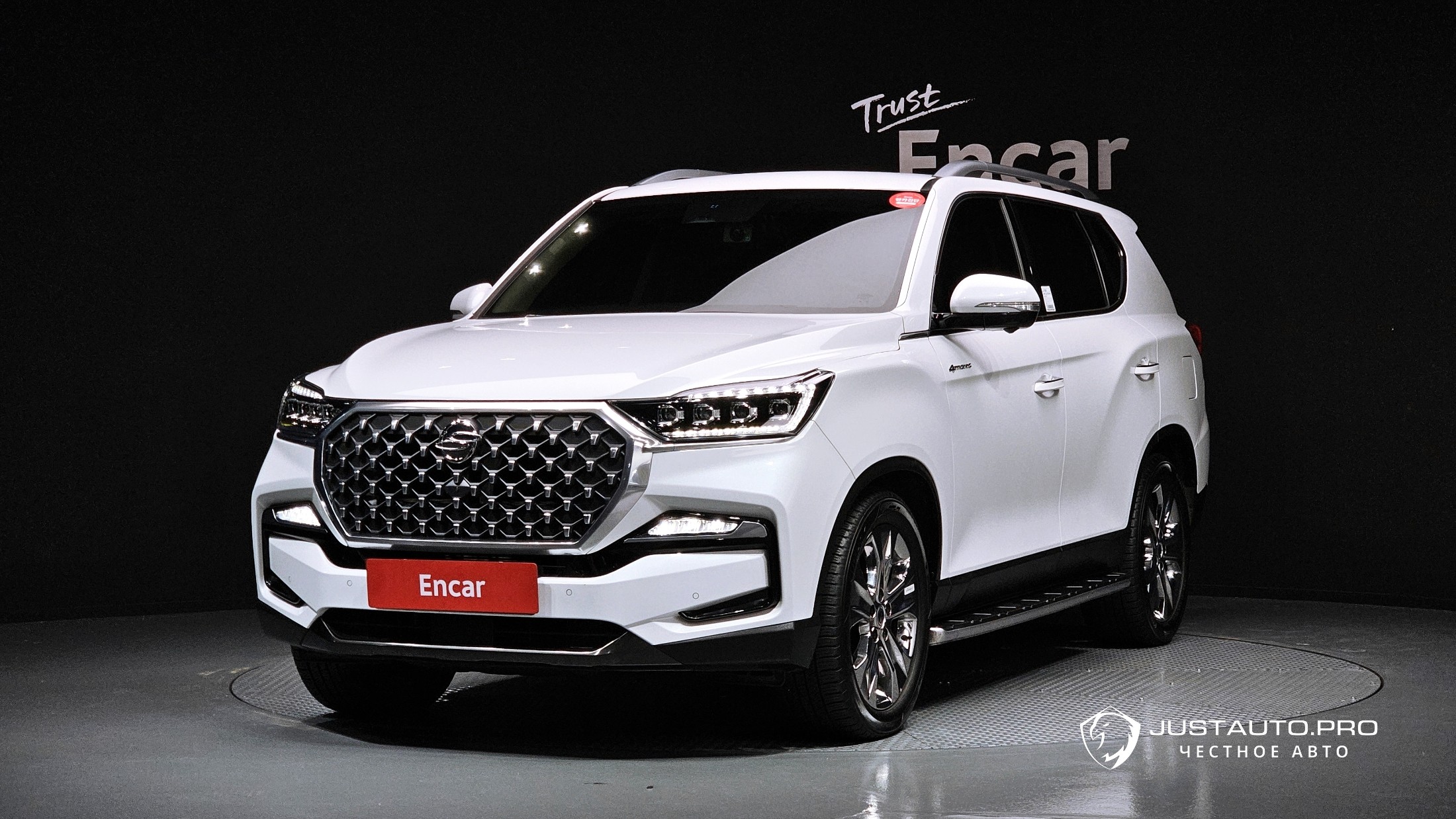 Автомобиль KG_Mobility_Ssangyong Rexton