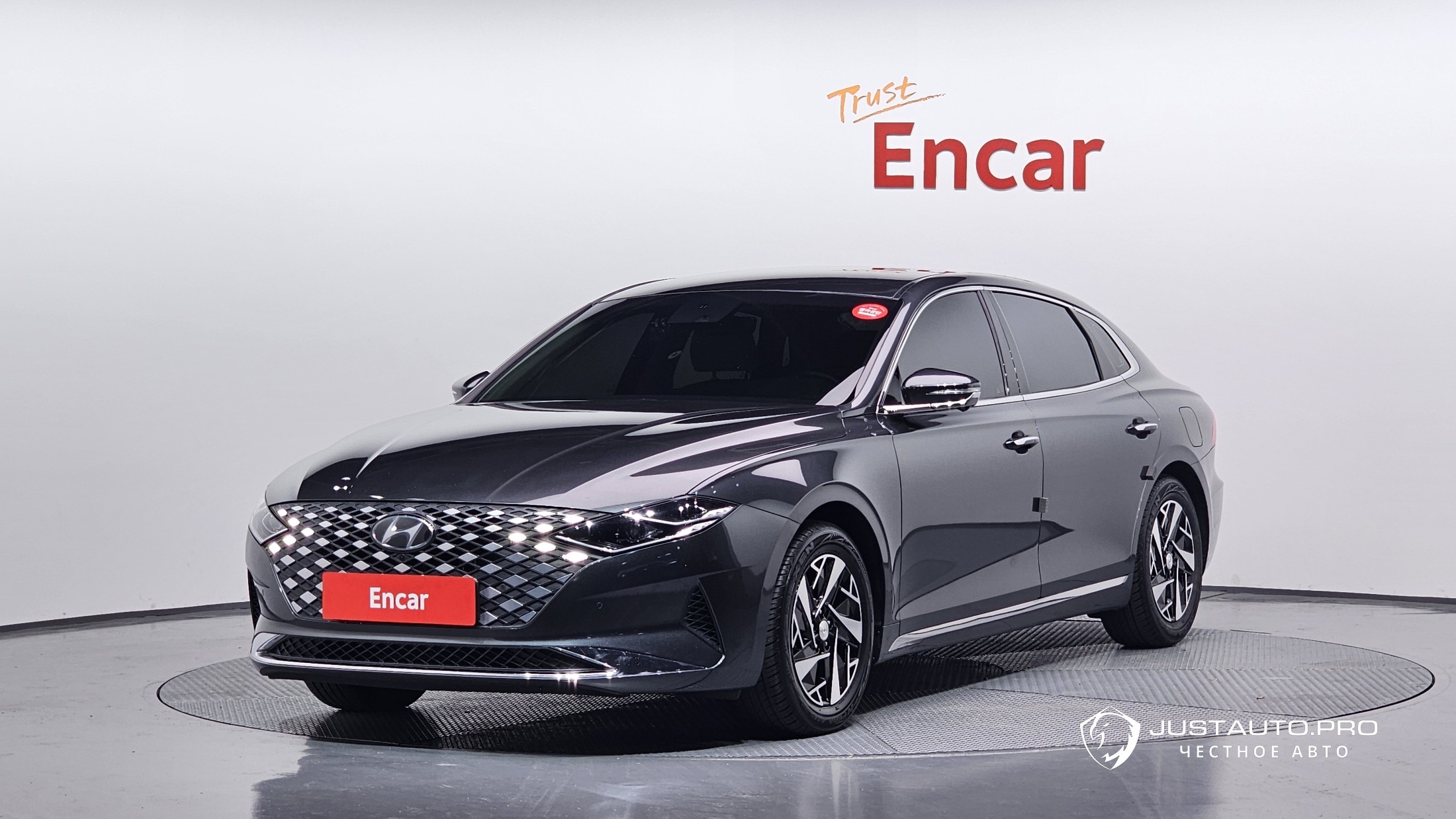 Автомобиль Hyundai Grandeur