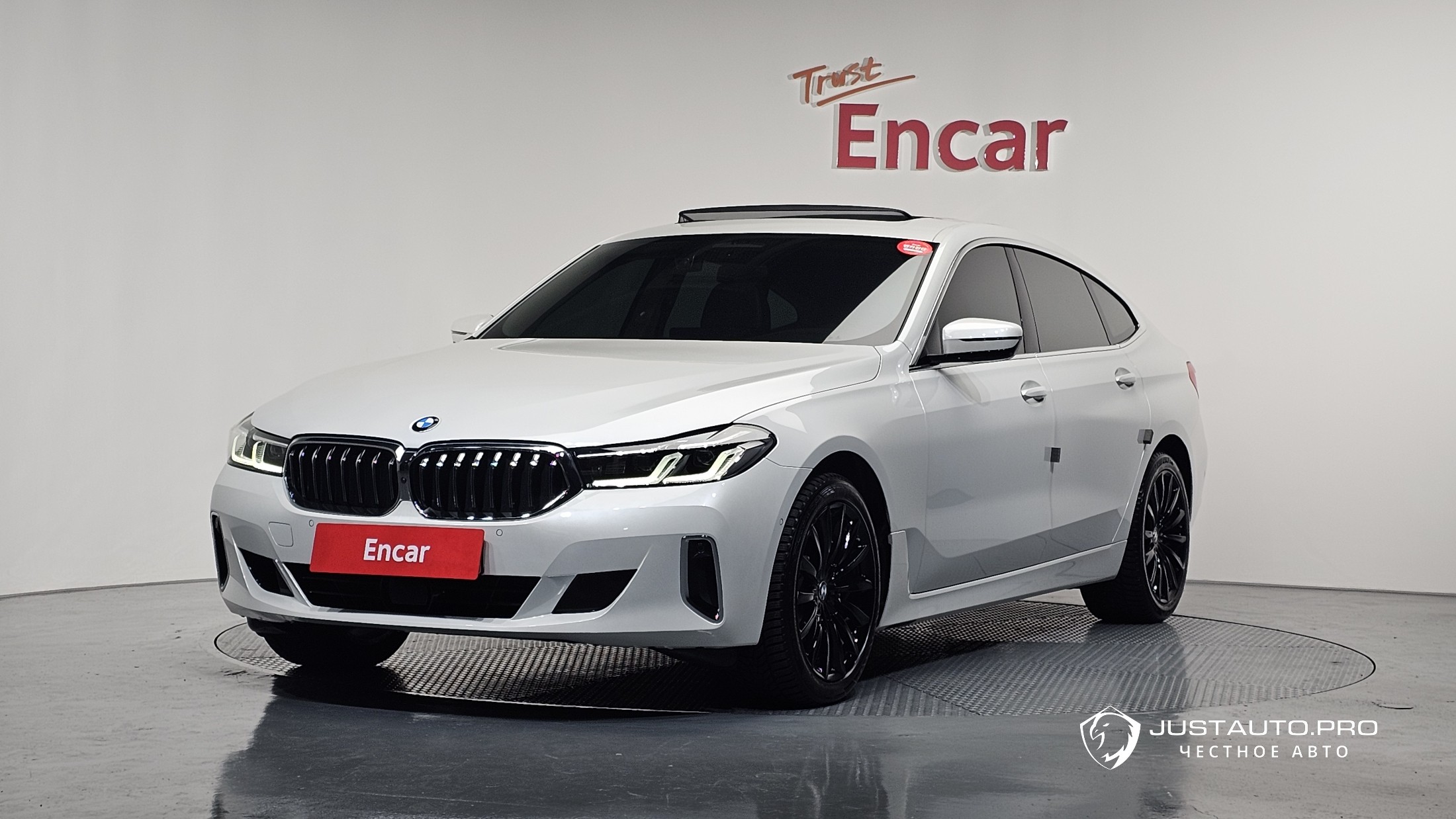 Автомобиль BMW Gran Turismo