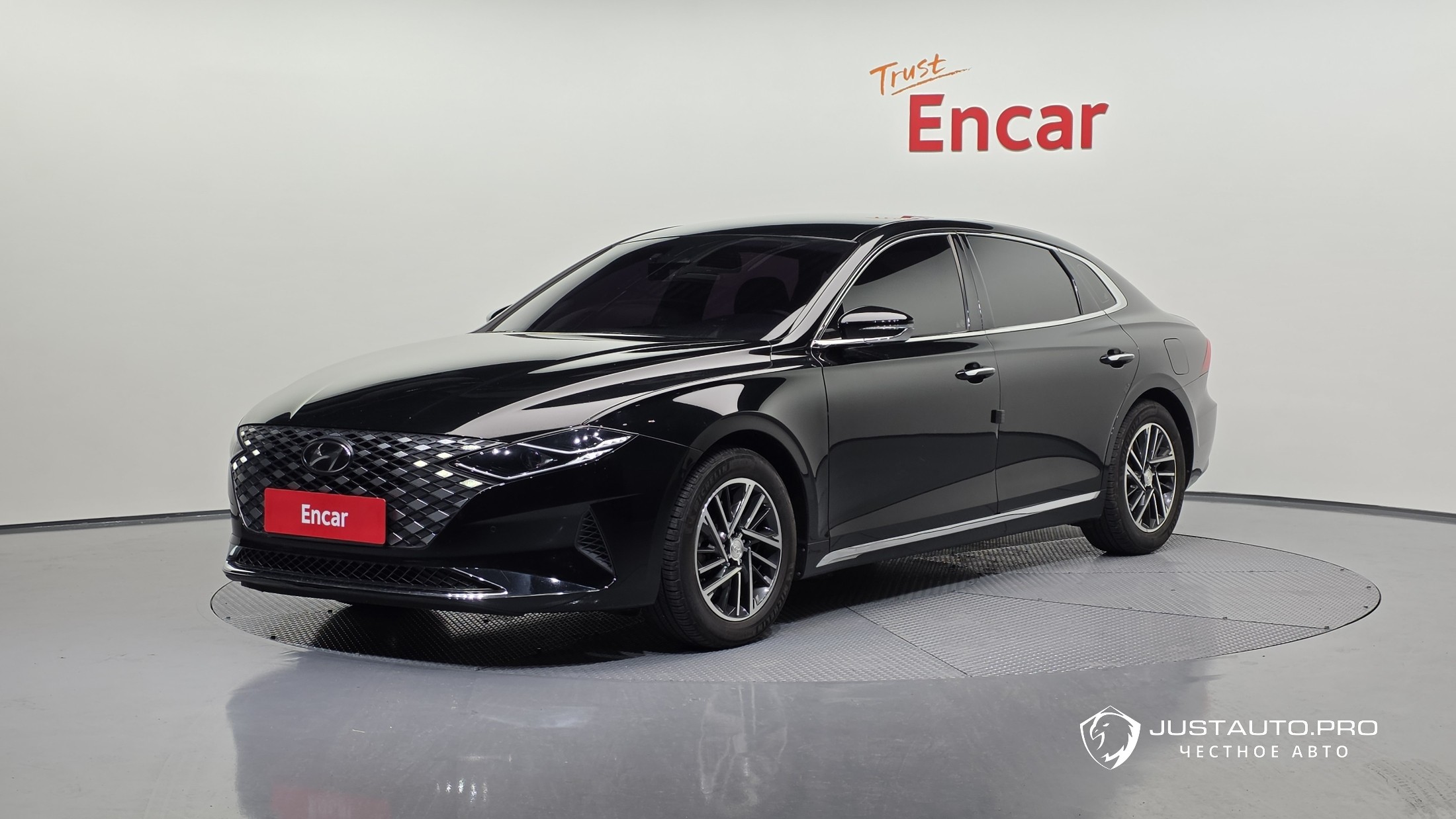 Автомобиль Hyundai Grandeur