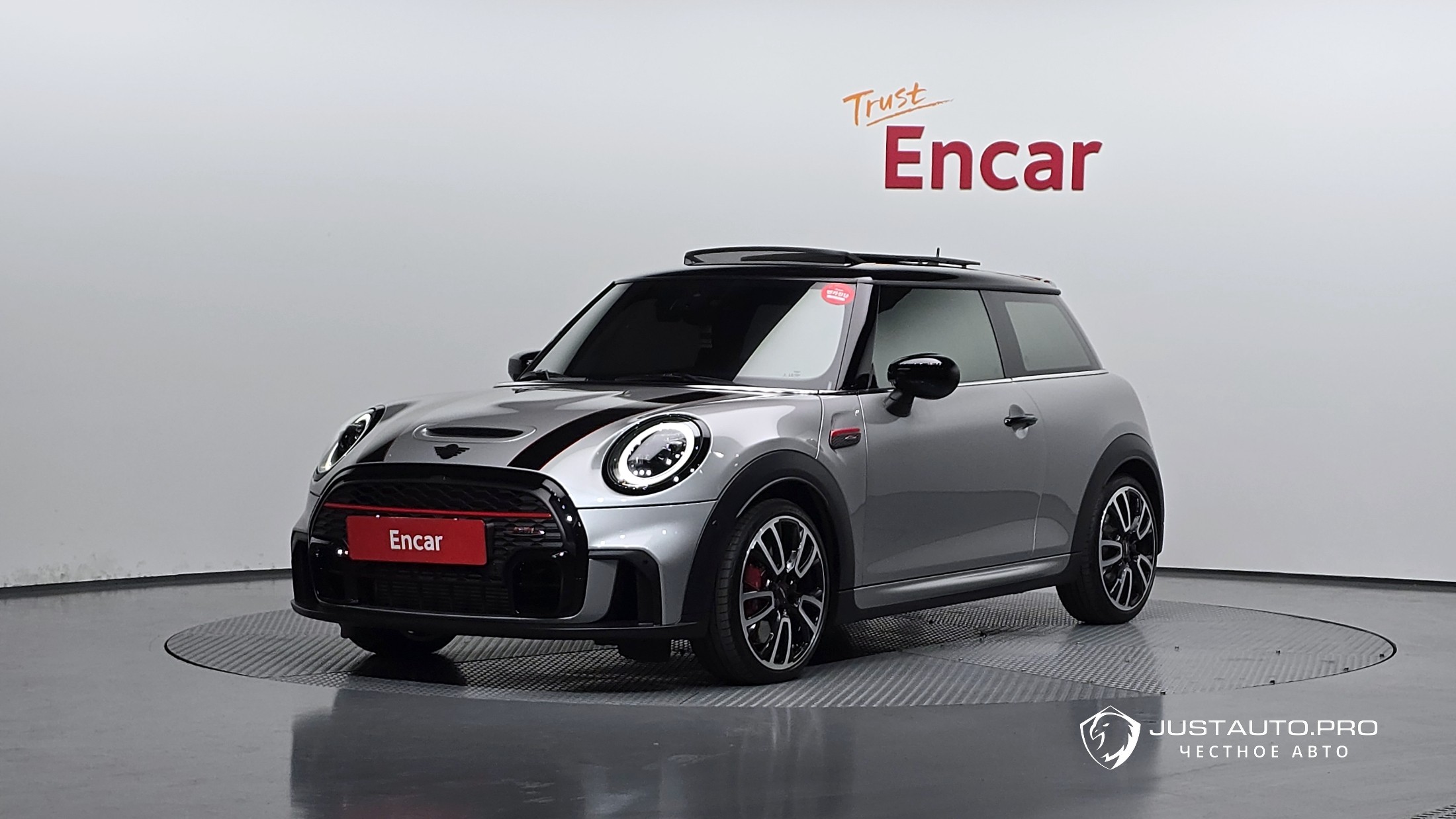 Автомобиль Mini Cooper