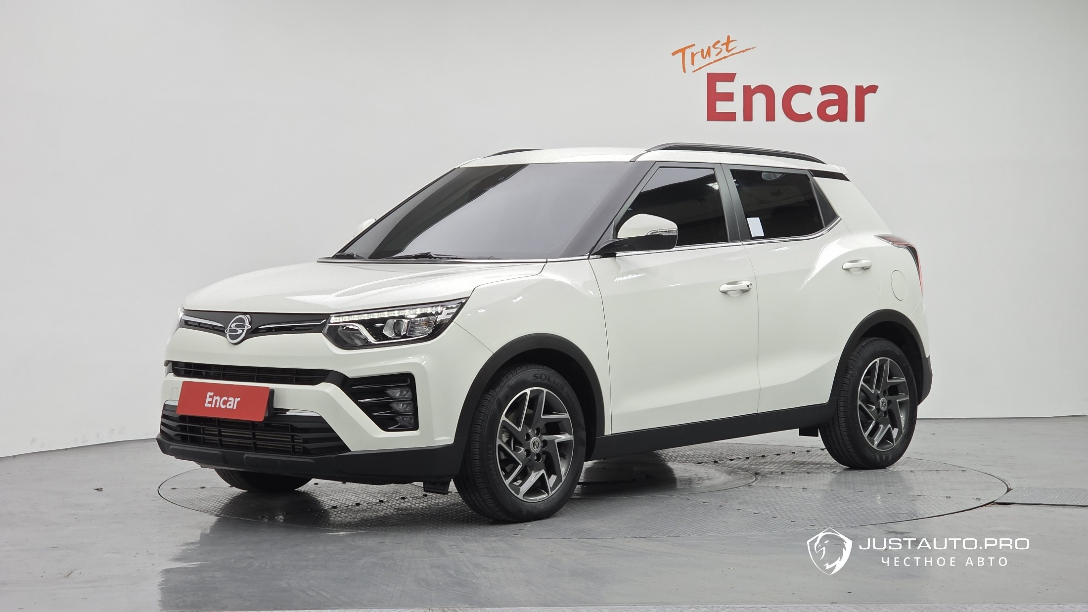 Автомобиль KG_Mobility_Ssangyong TIBOLI