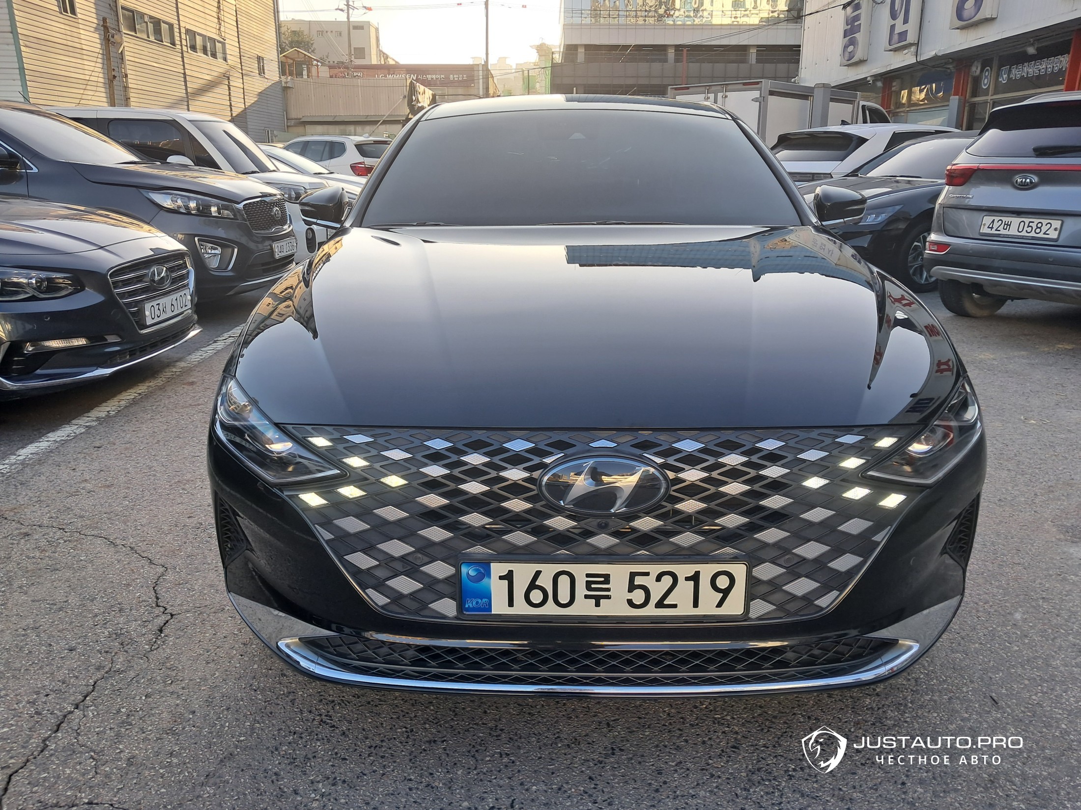 Автомобиль Hyundai Grandeur