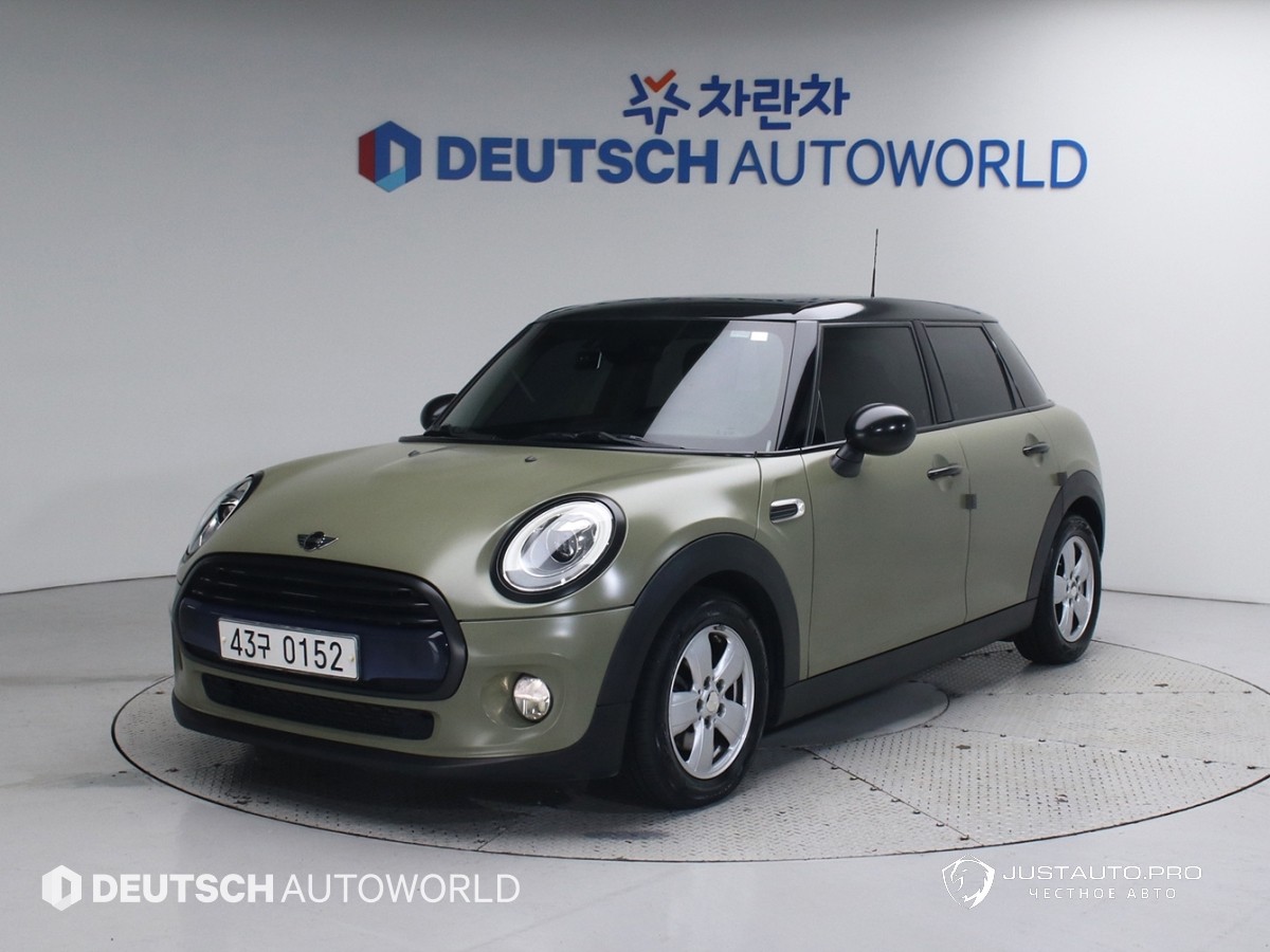 Автомобиль Mini Cooper