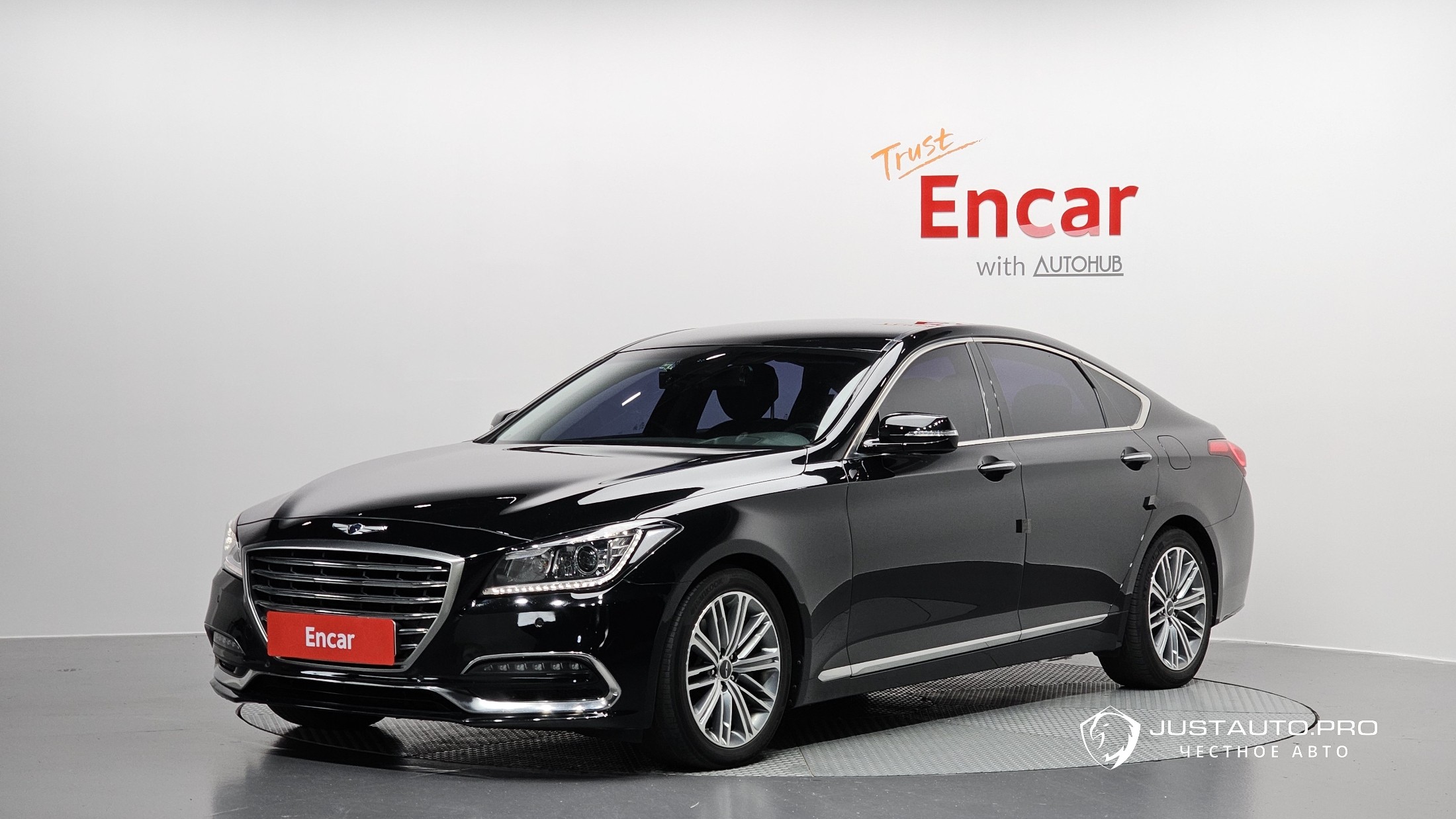 Автомобиль Genesis G80
