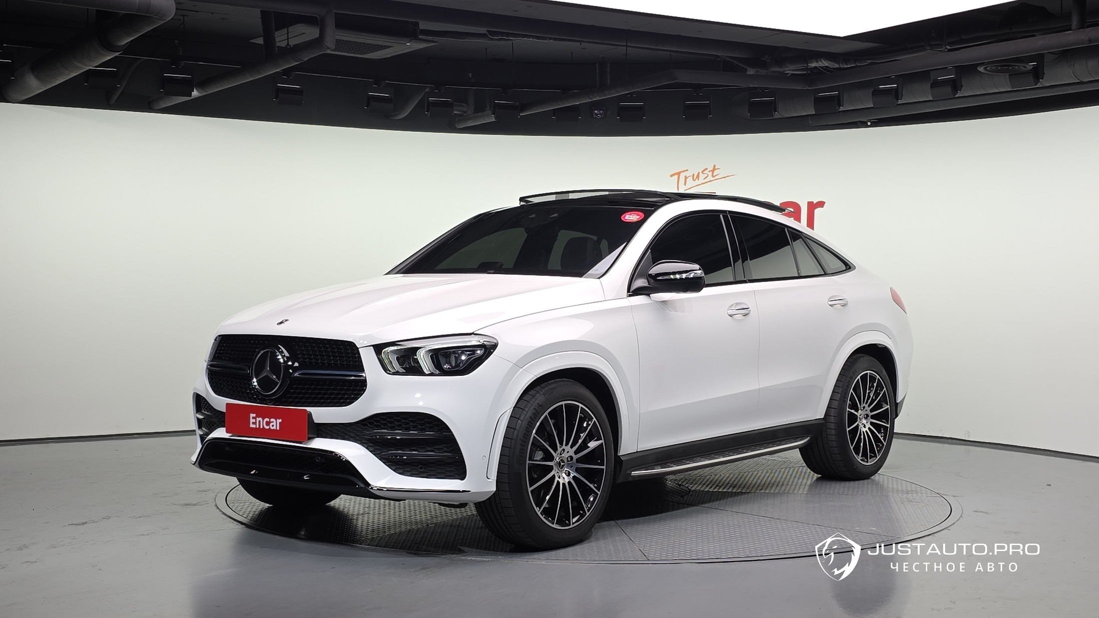 Автомобиль Mercedes-Benz GLE-Class
