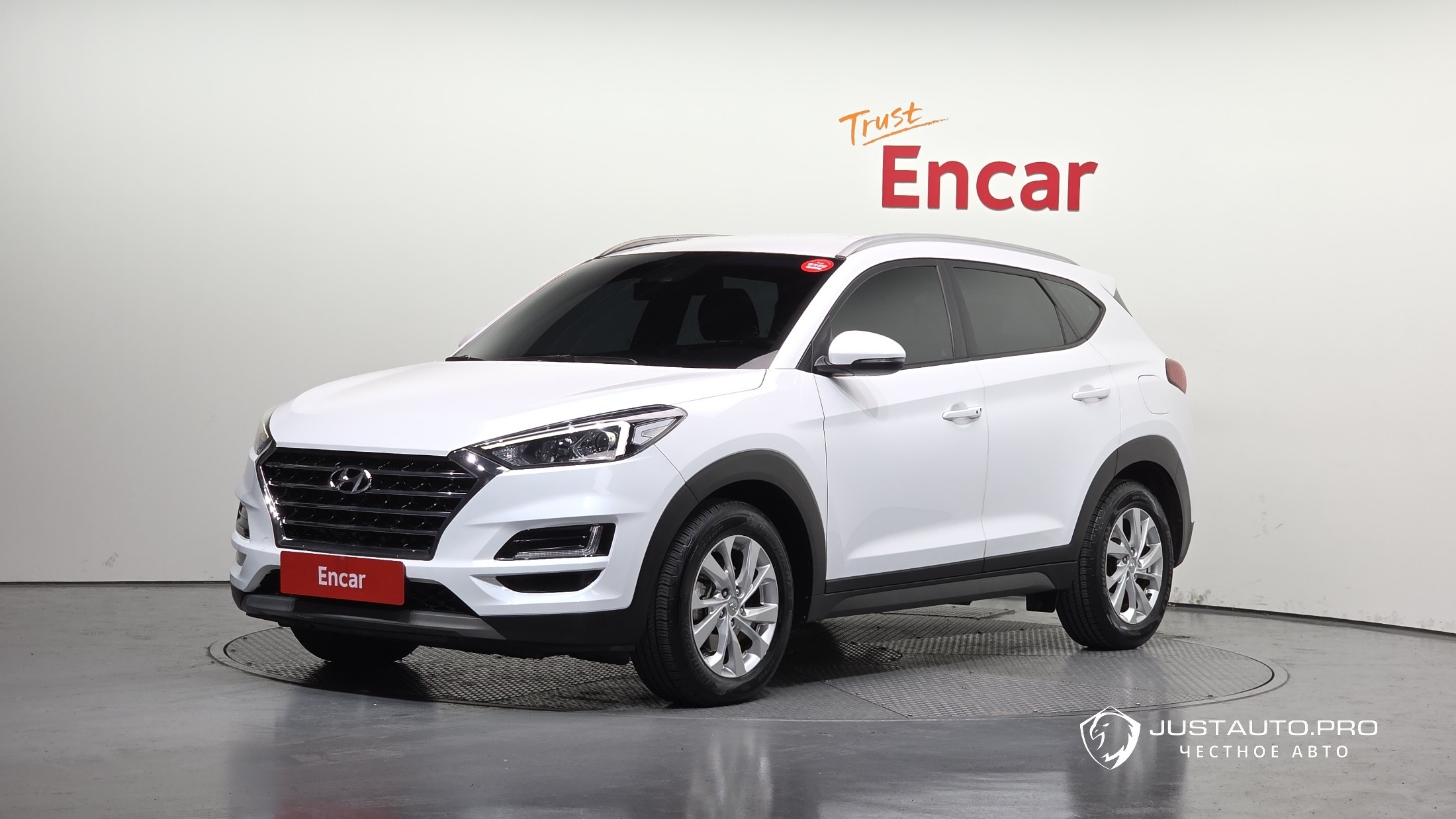 Автомобиль Hyundai Tucson