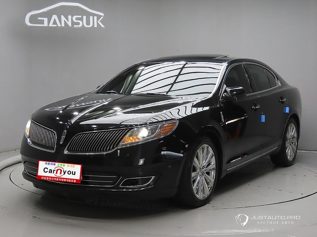 Автомобиль Lincoln MKS