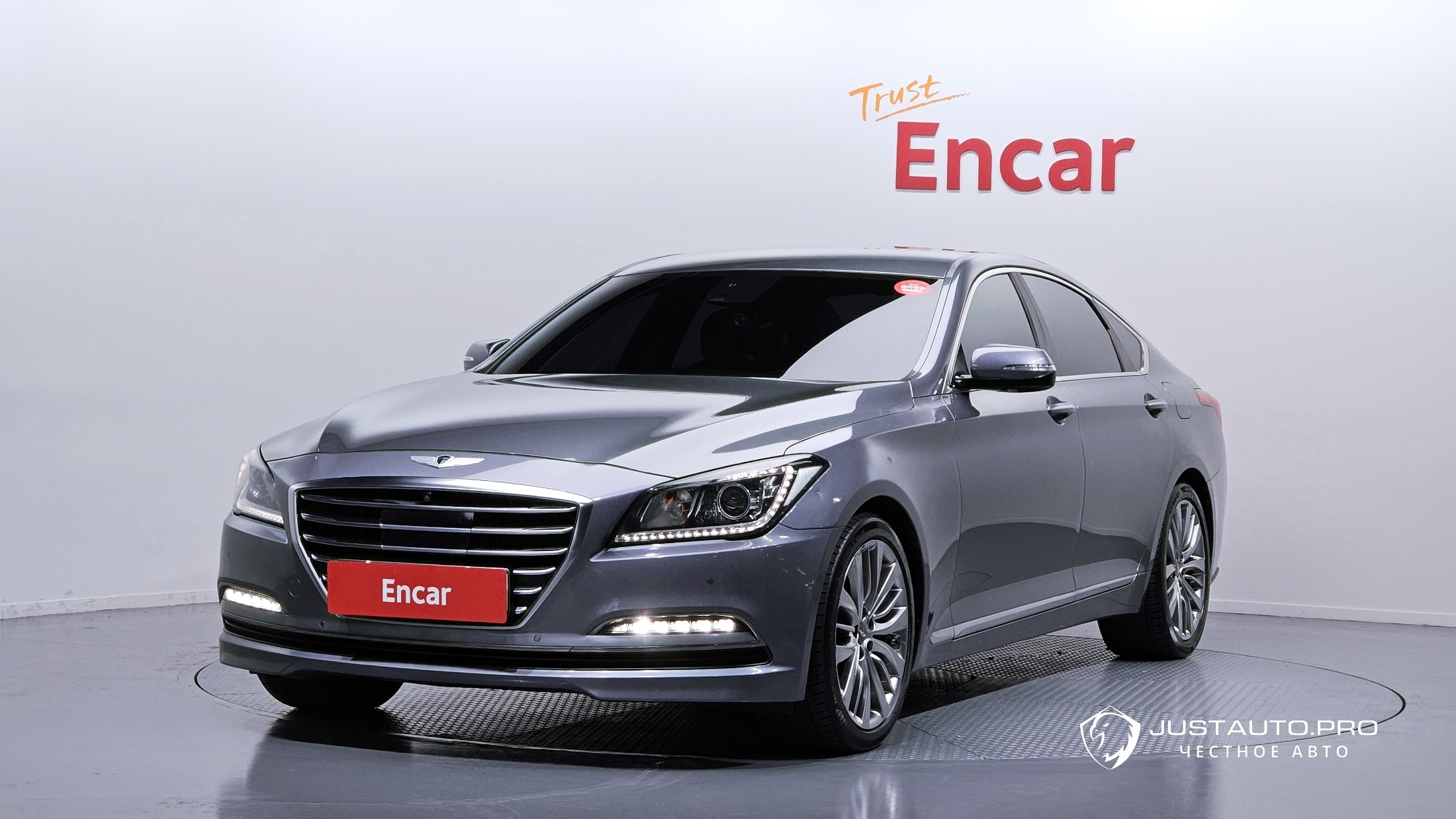 Автомобиль Hyundai Genesis