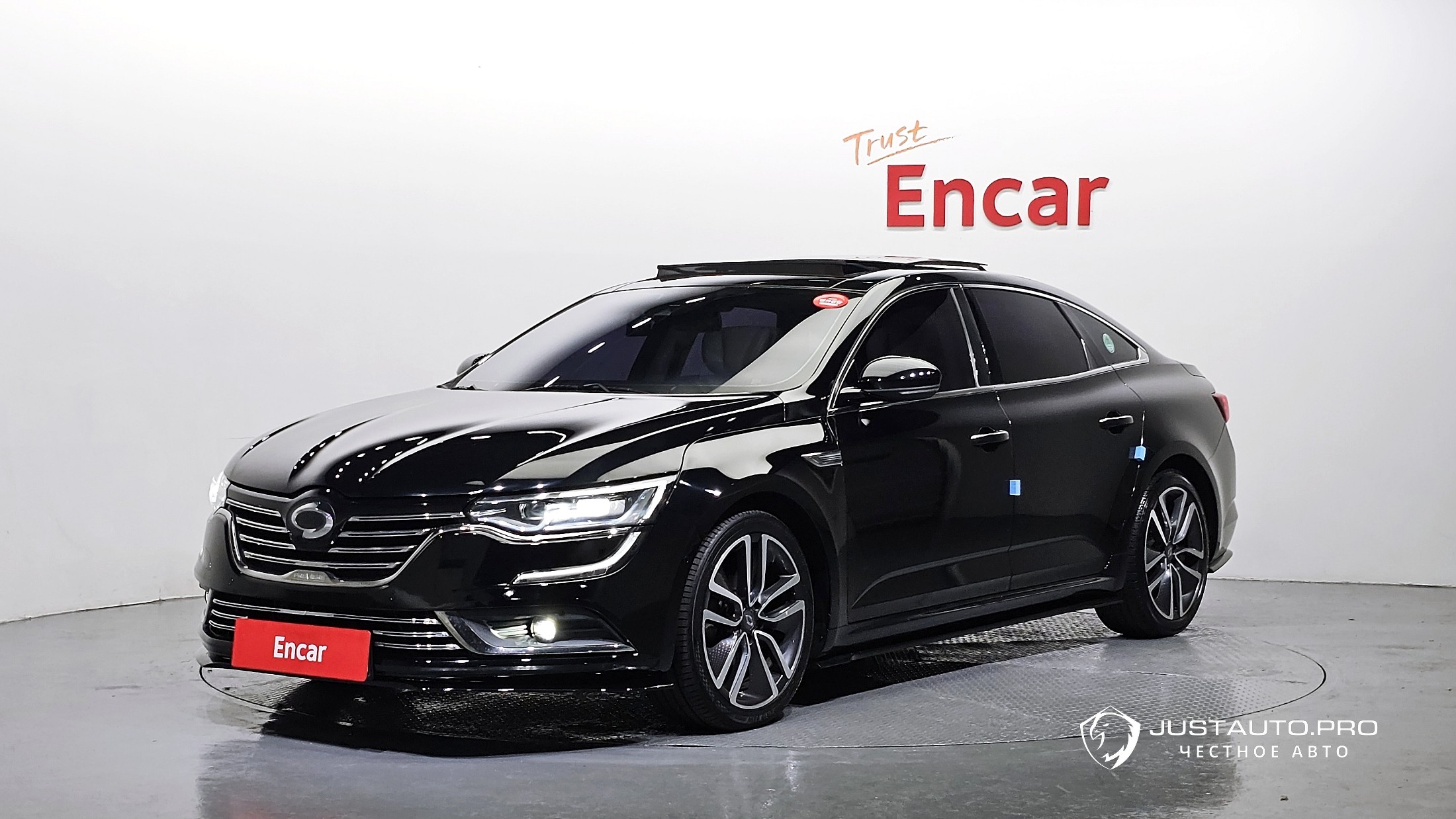 Автомобиль Renault-KoreaSamsung SM6