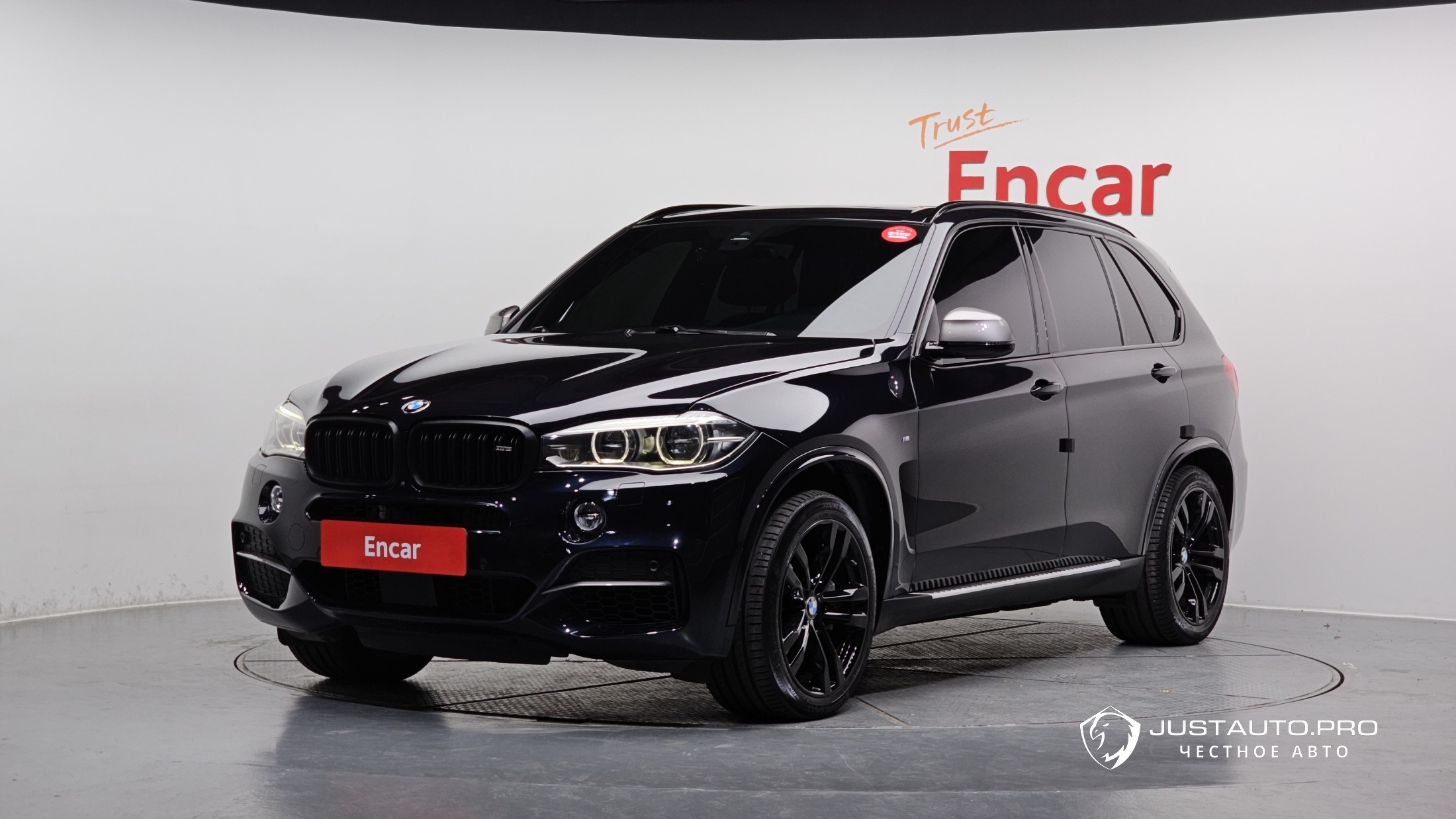 Автомобиль BMW X5