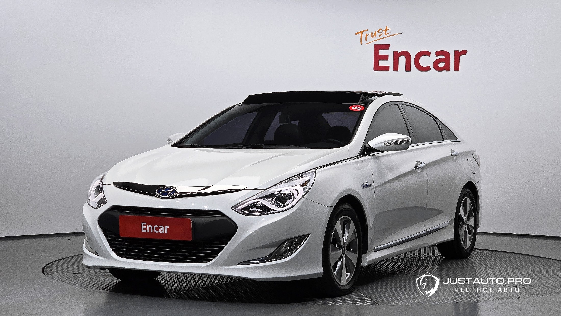 Автомобиль Hyundai Sonata