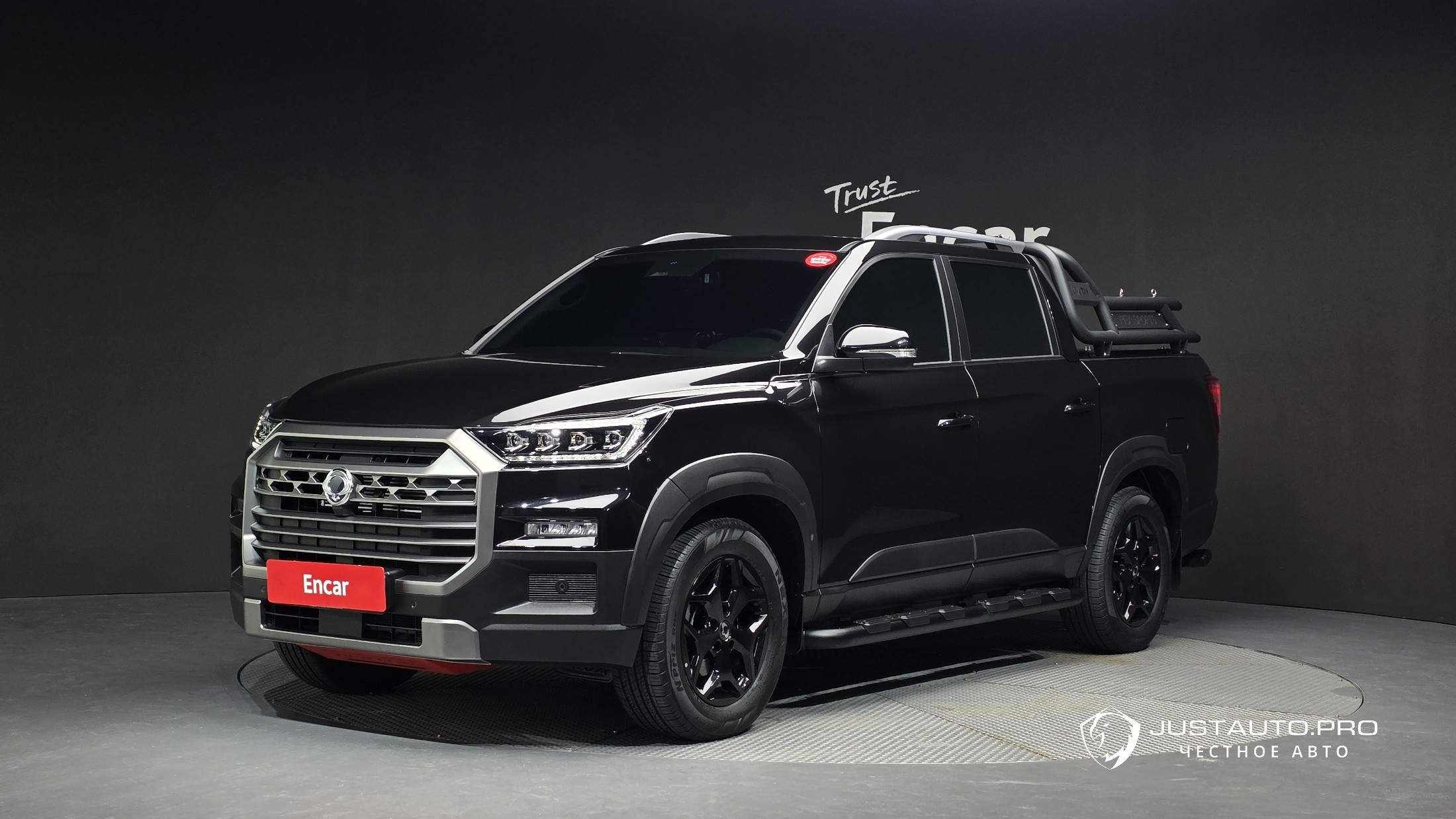 Автомобиль KG_Mobility_Ssangyong Rexton