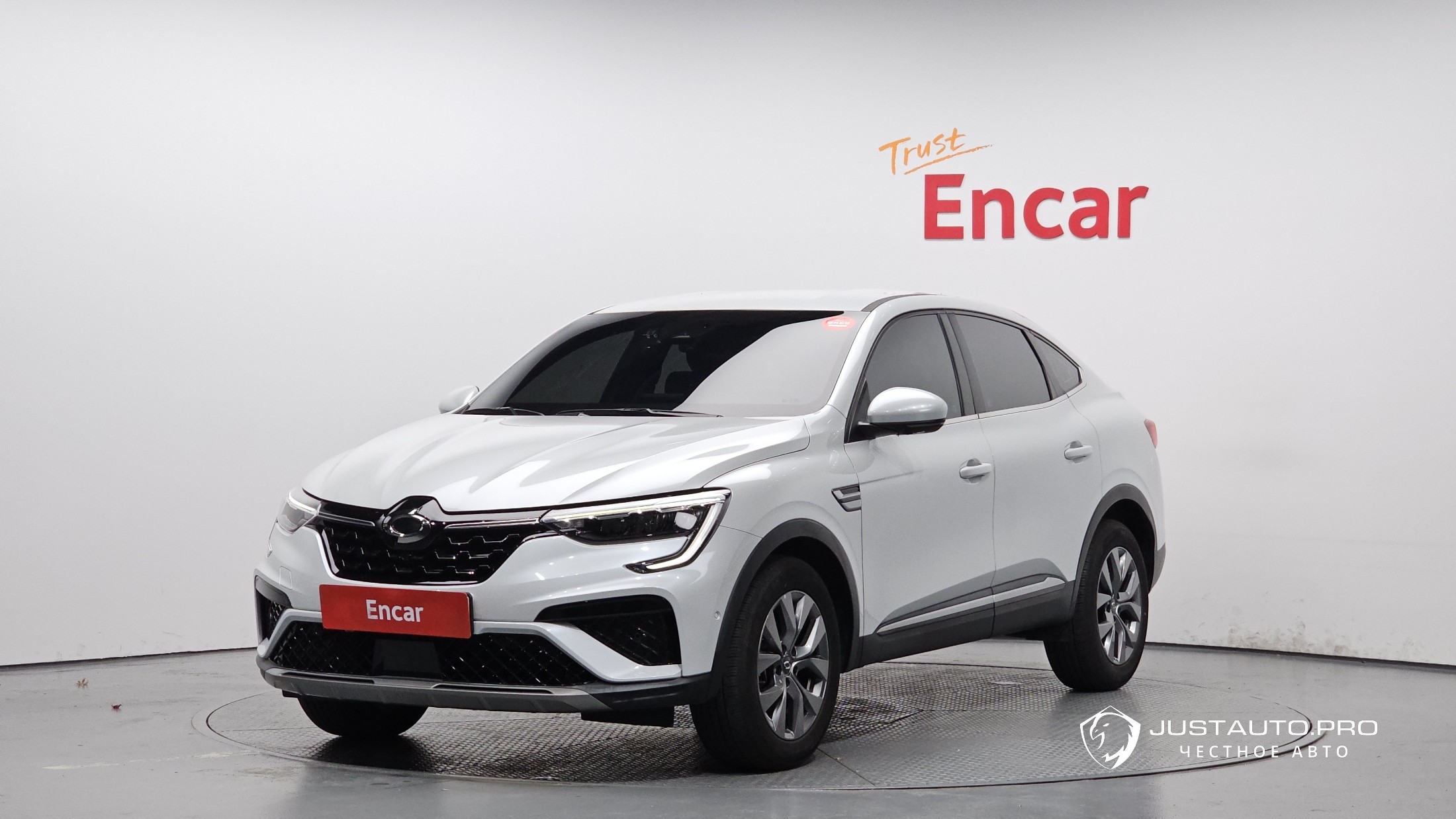 Автомобиль Renault-KoreaSamsung XM3