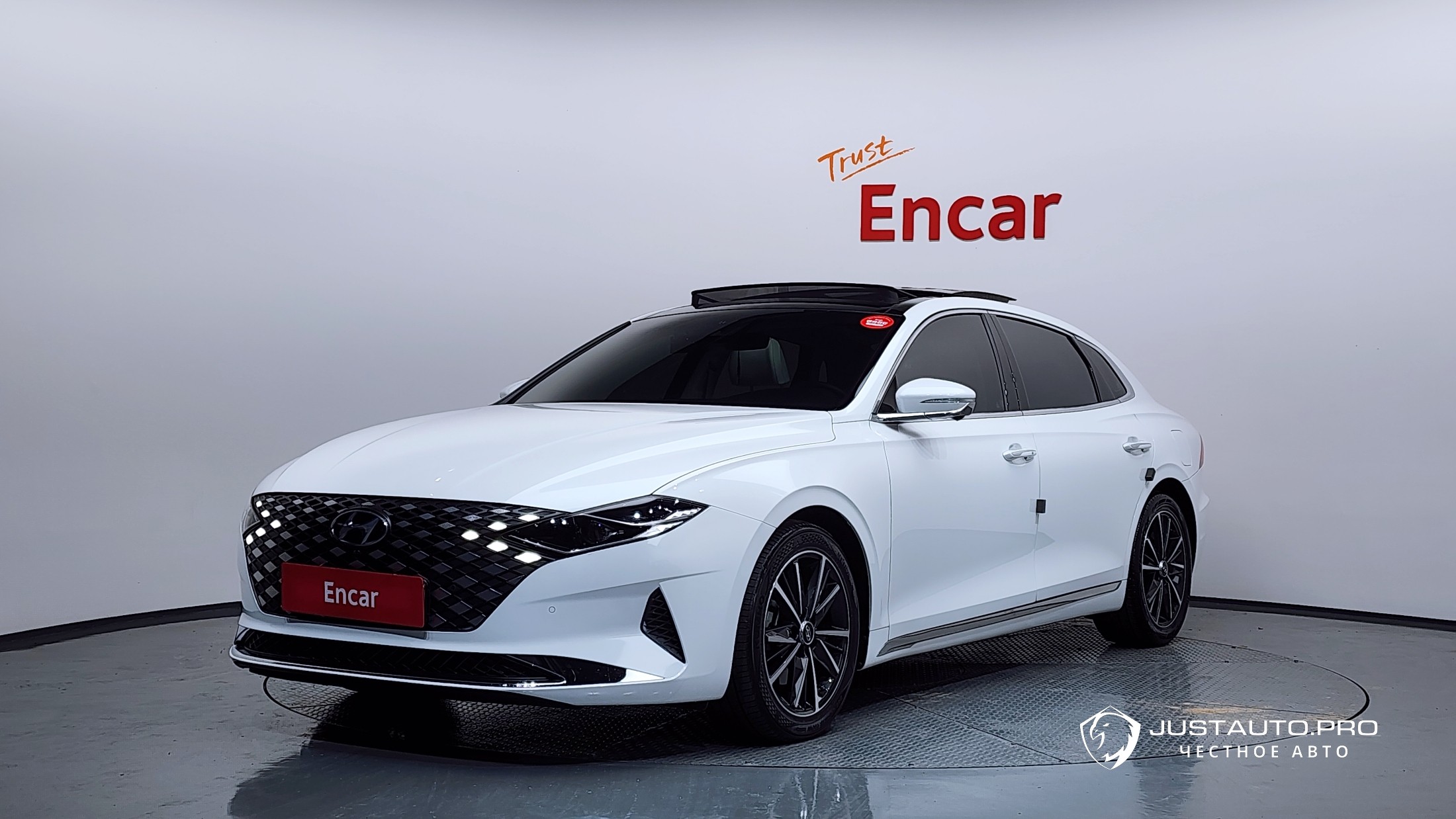 Автомобиль Hyundai Grandeur