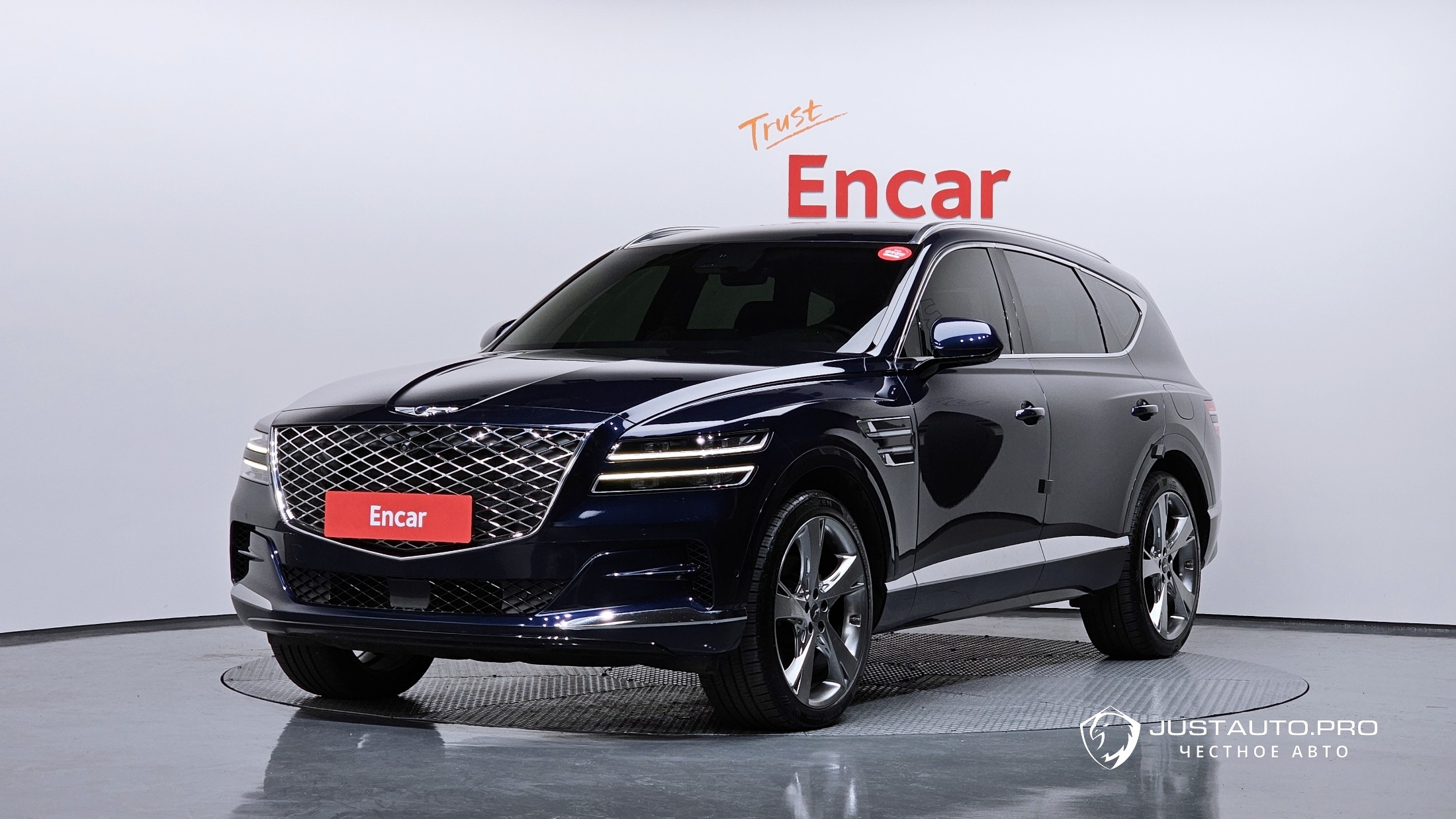 Автомобиль Genesis GV80