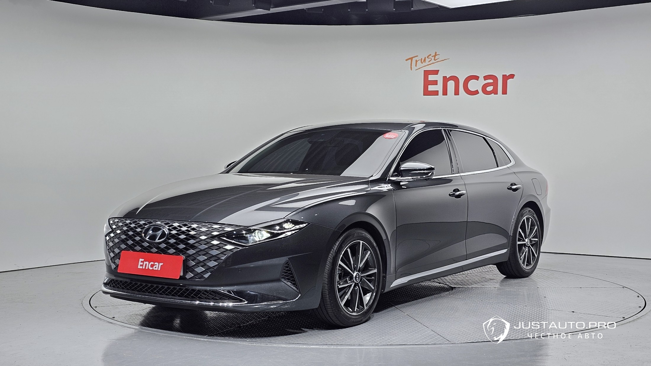 Автомобиль Hyundai Grandeur