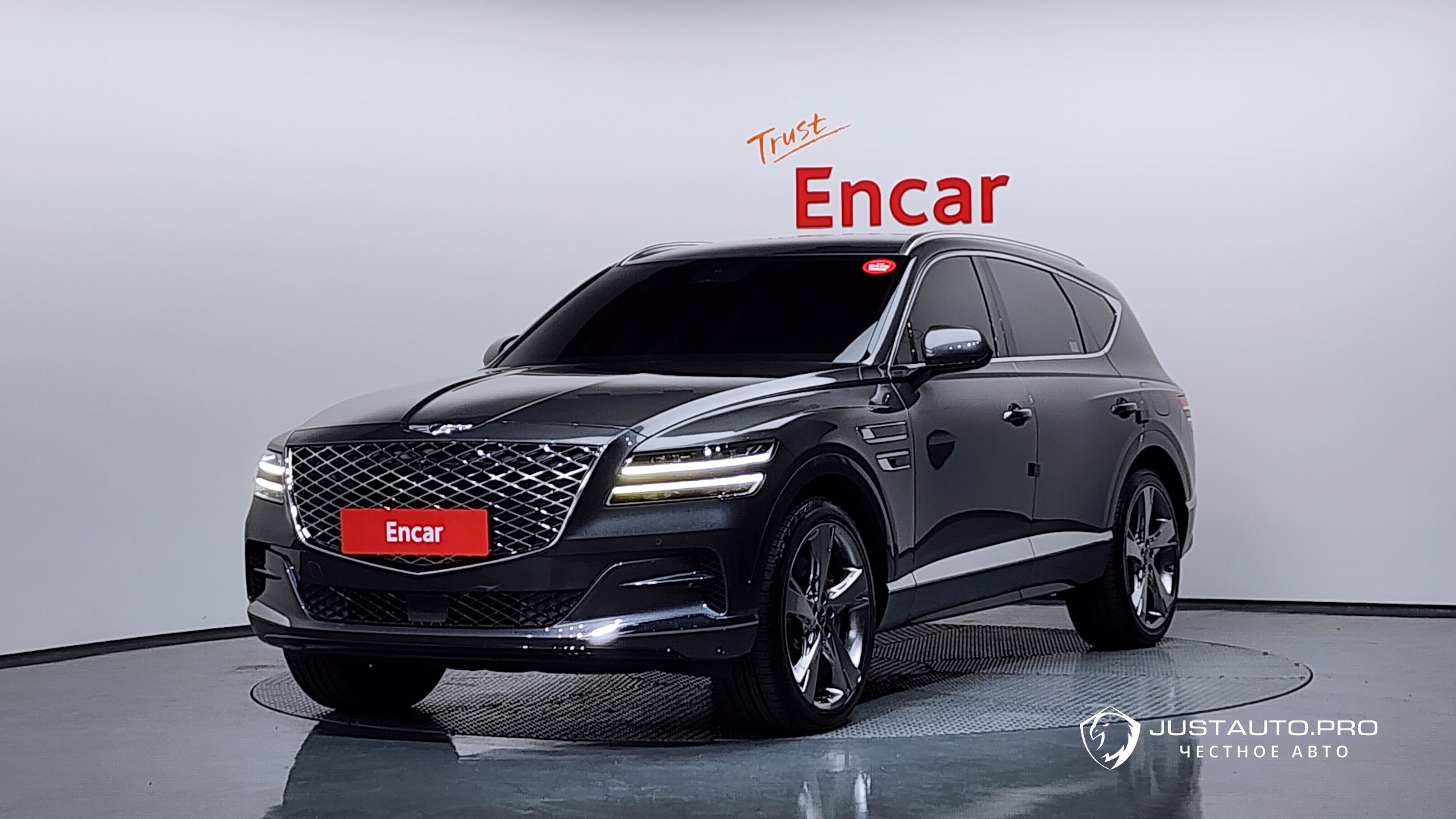 Автомобиль Genesis GV80