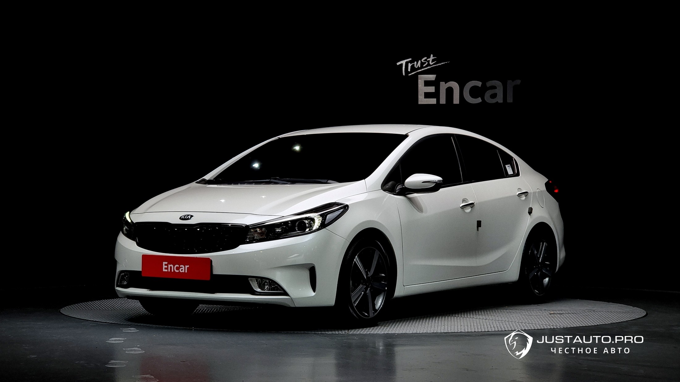 Автомобиль Kia K3