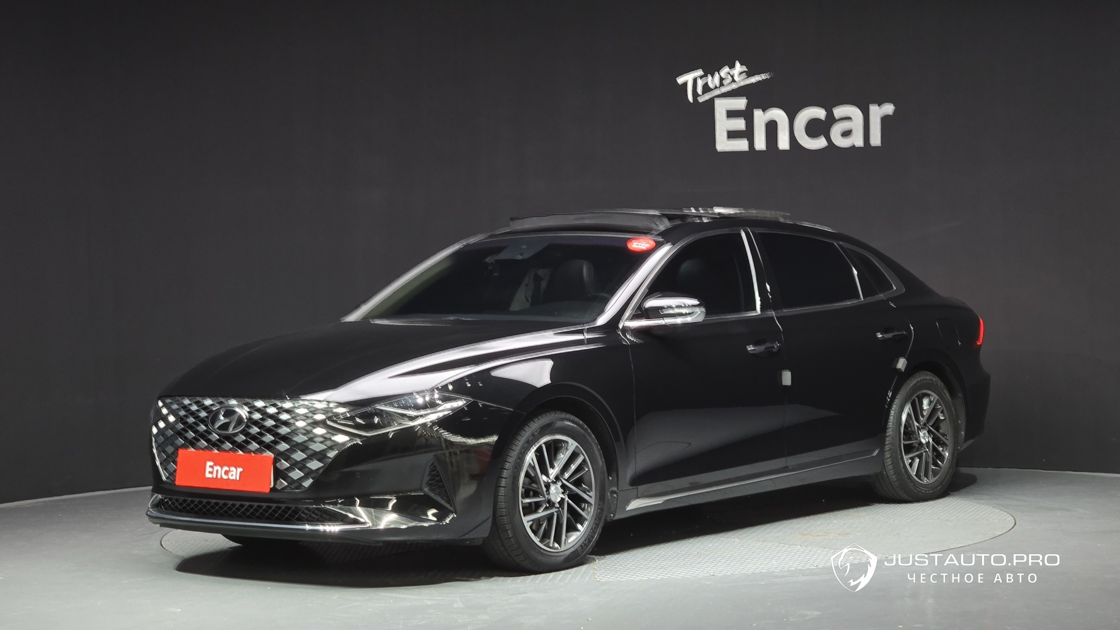 Автомобиль Hyundai Grandeur