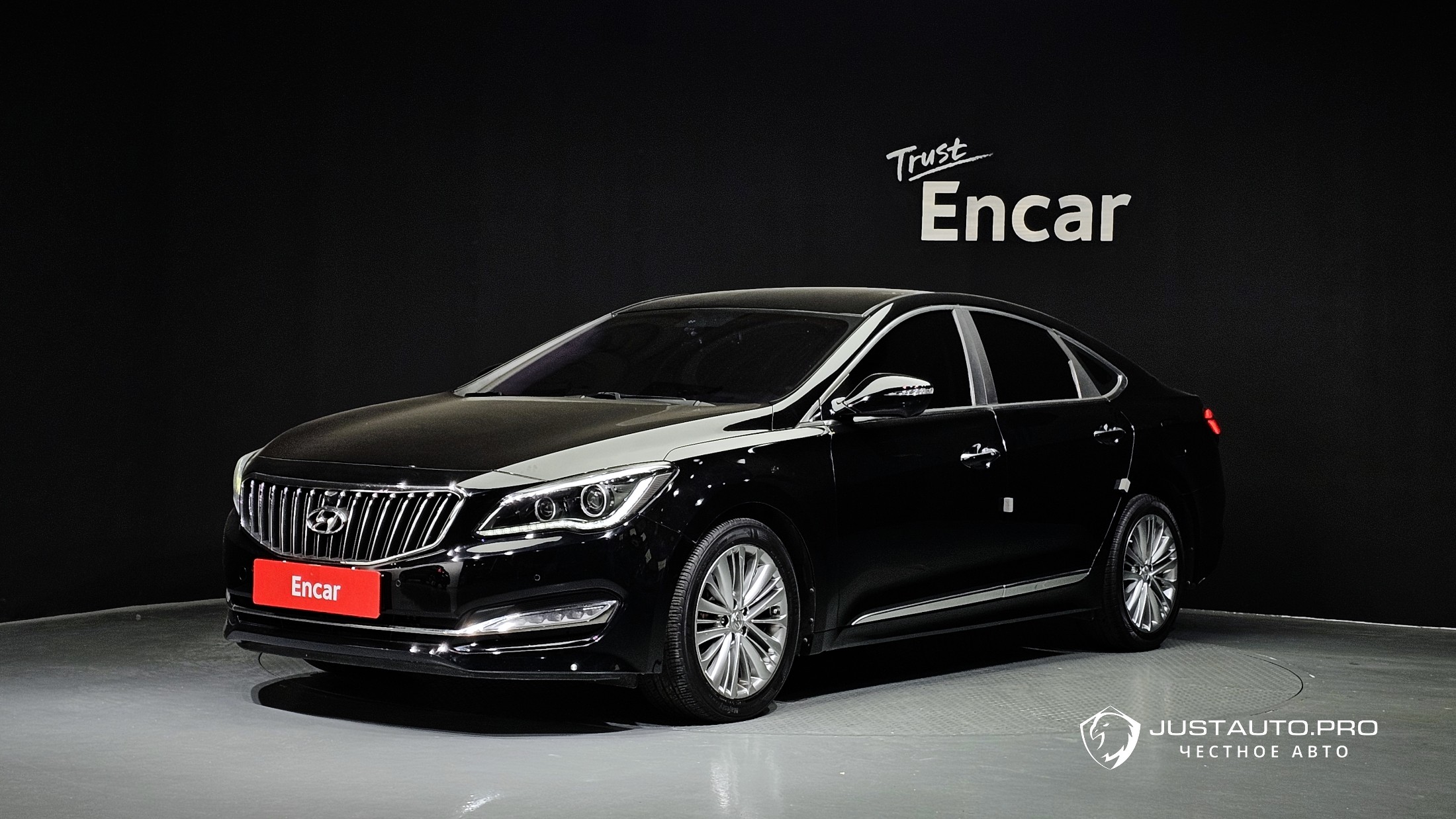 Автомобиль Hyundai Aslan