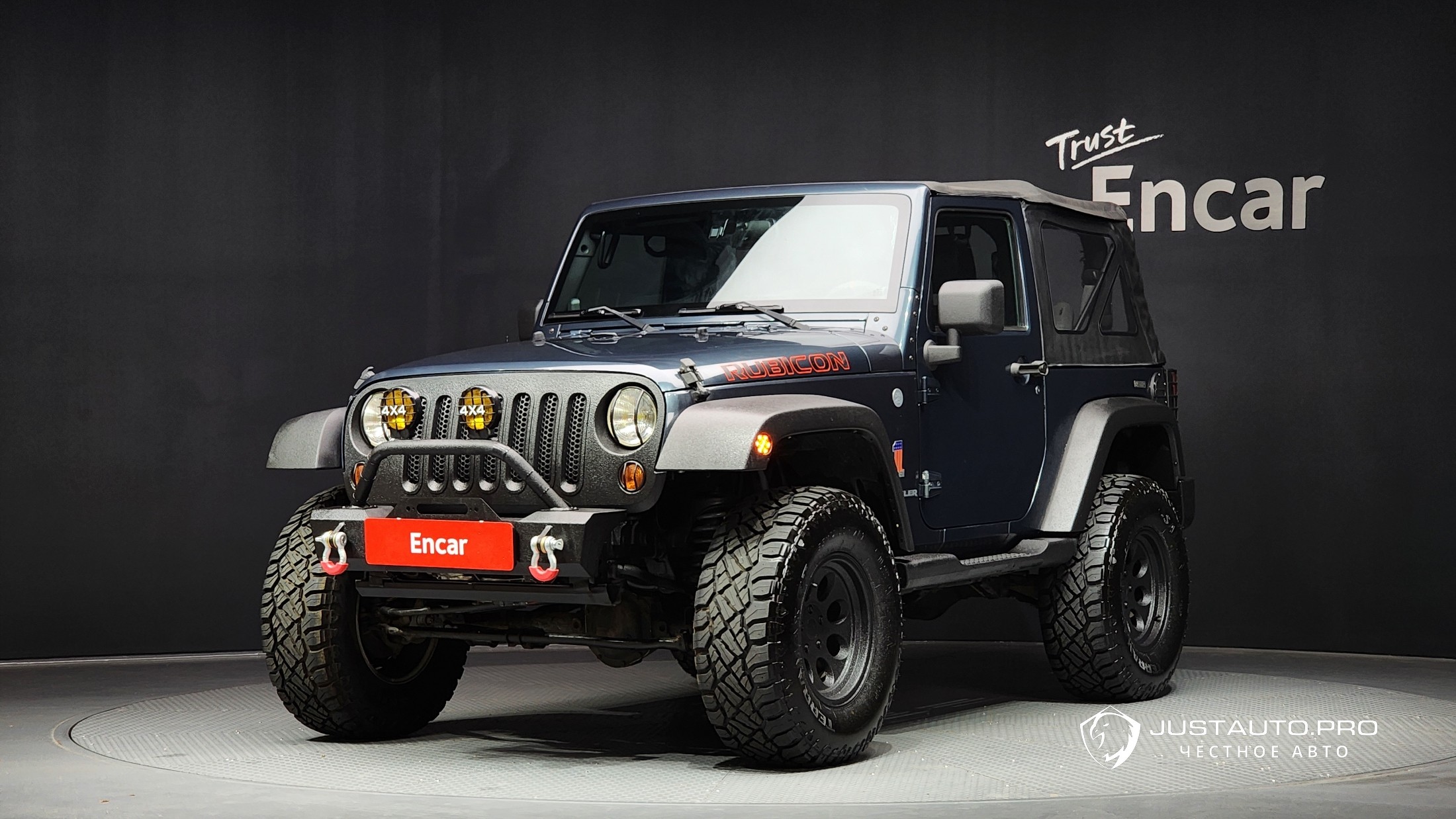 Автомобиль Jeep Wrangler