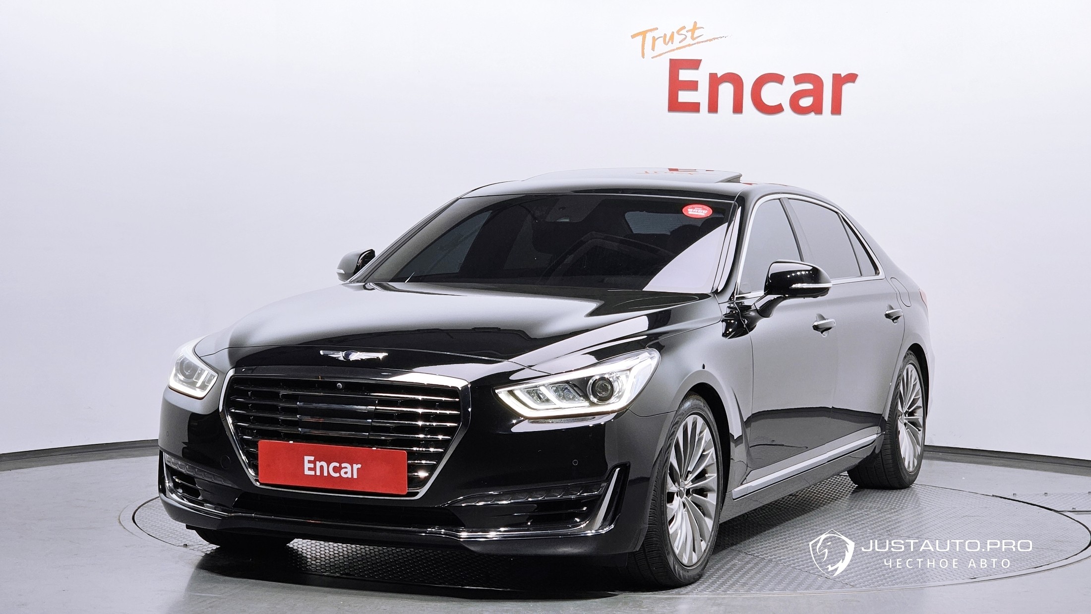 Автомобиль Genesis EQ900