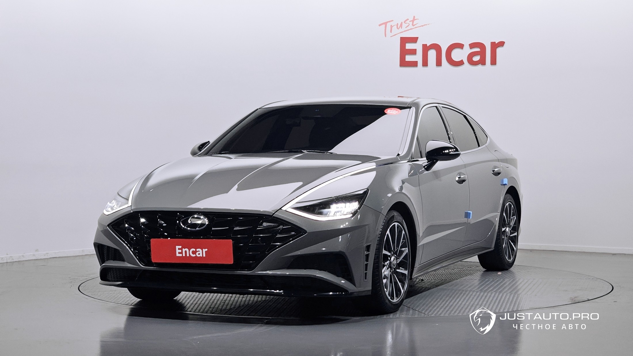 Автомобиль Hyundai Sonata