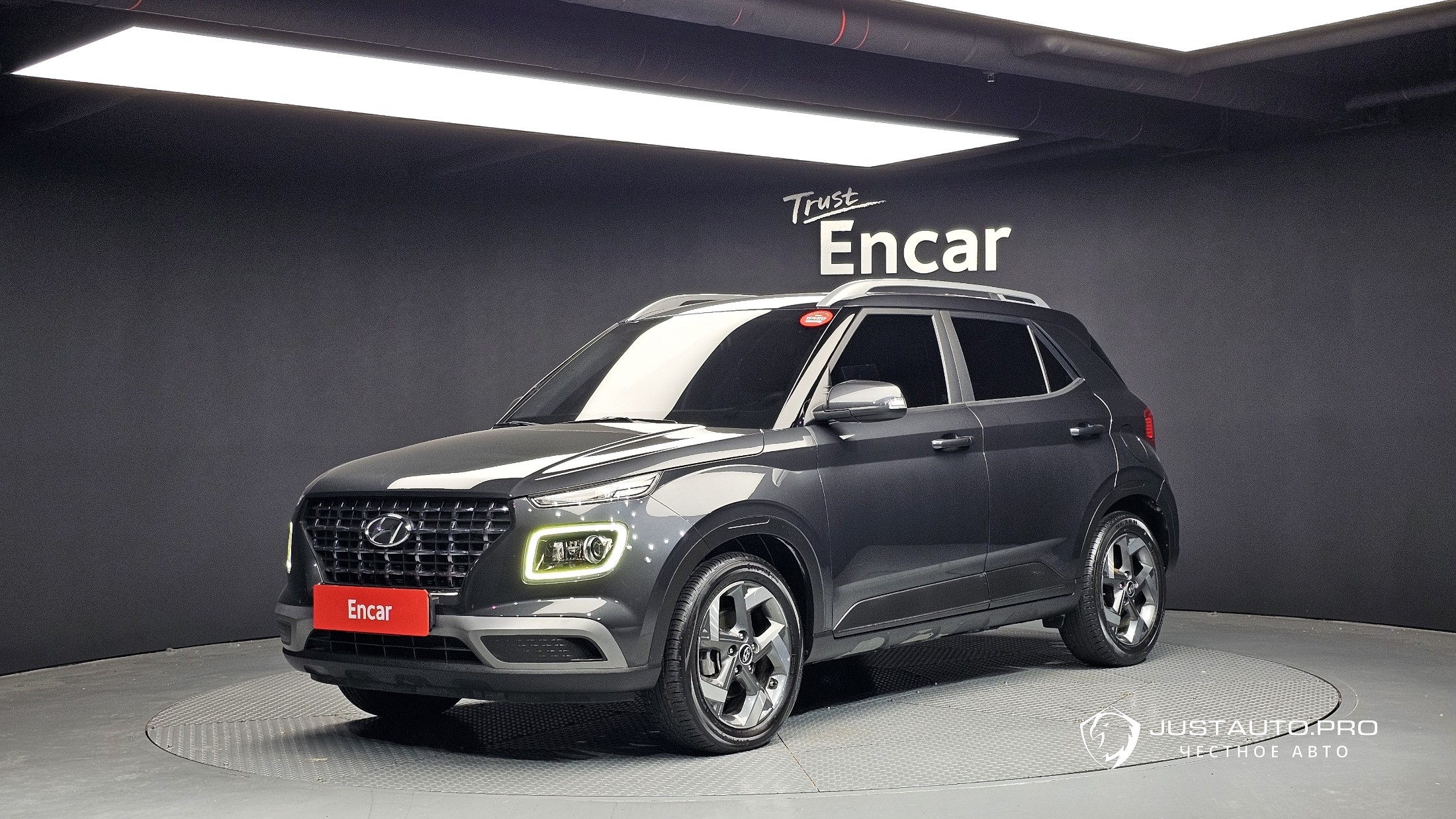 Автомобиль Hyundai Venue