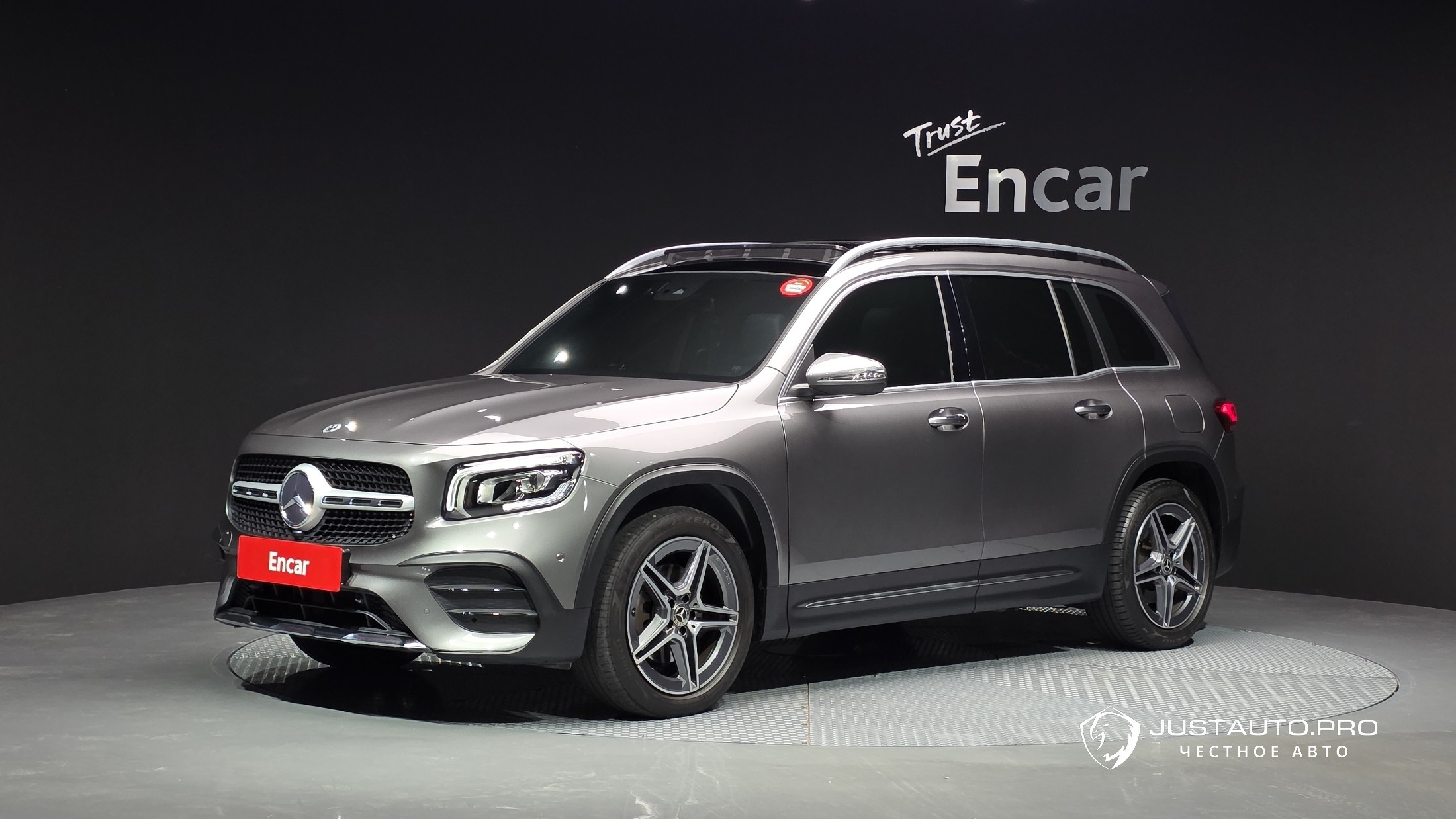 Автомобиль Mercedes-Benz GLB-Class