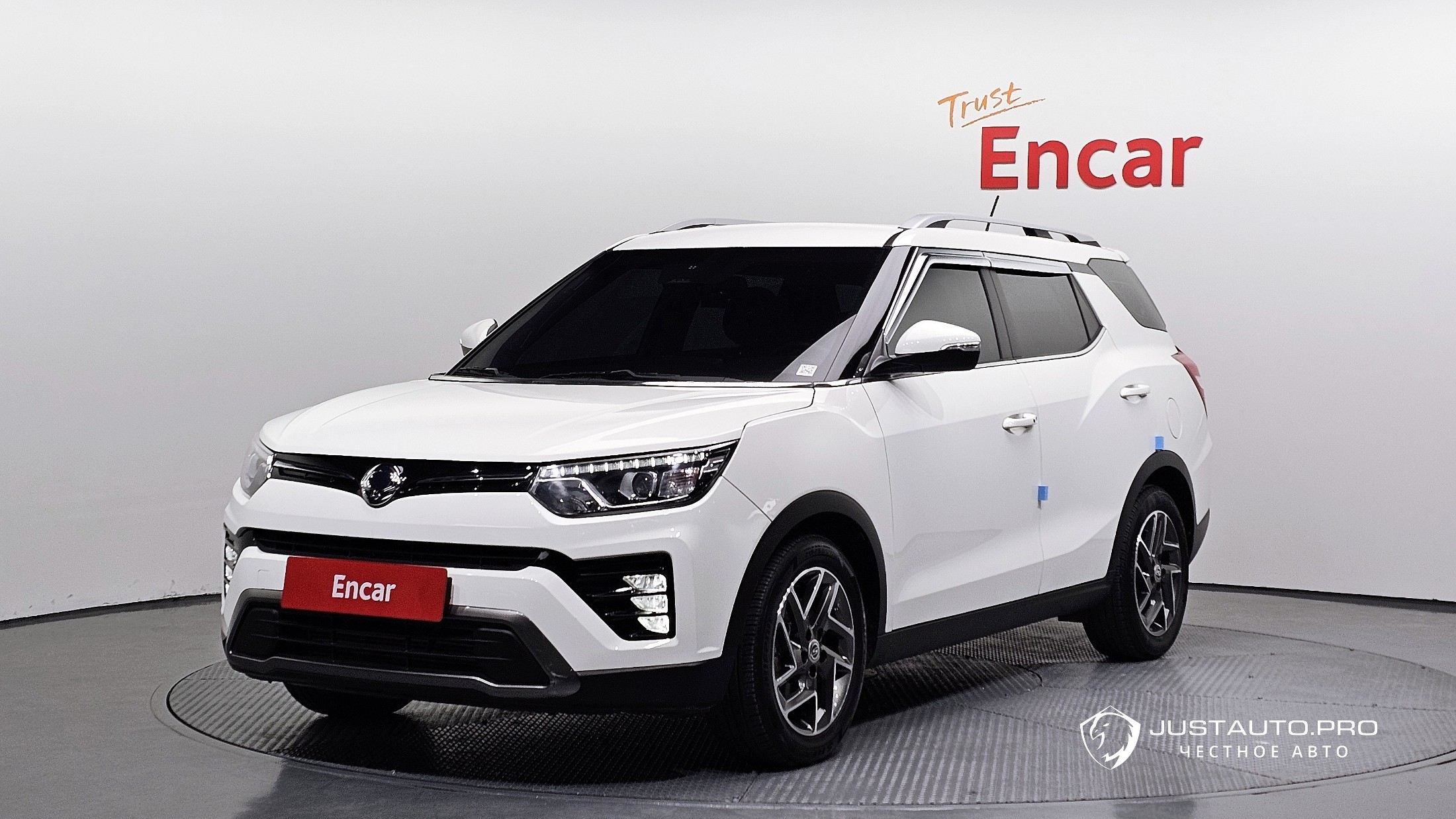 Автомобиль KG_Mobility_Ssangyong TIBOLI
