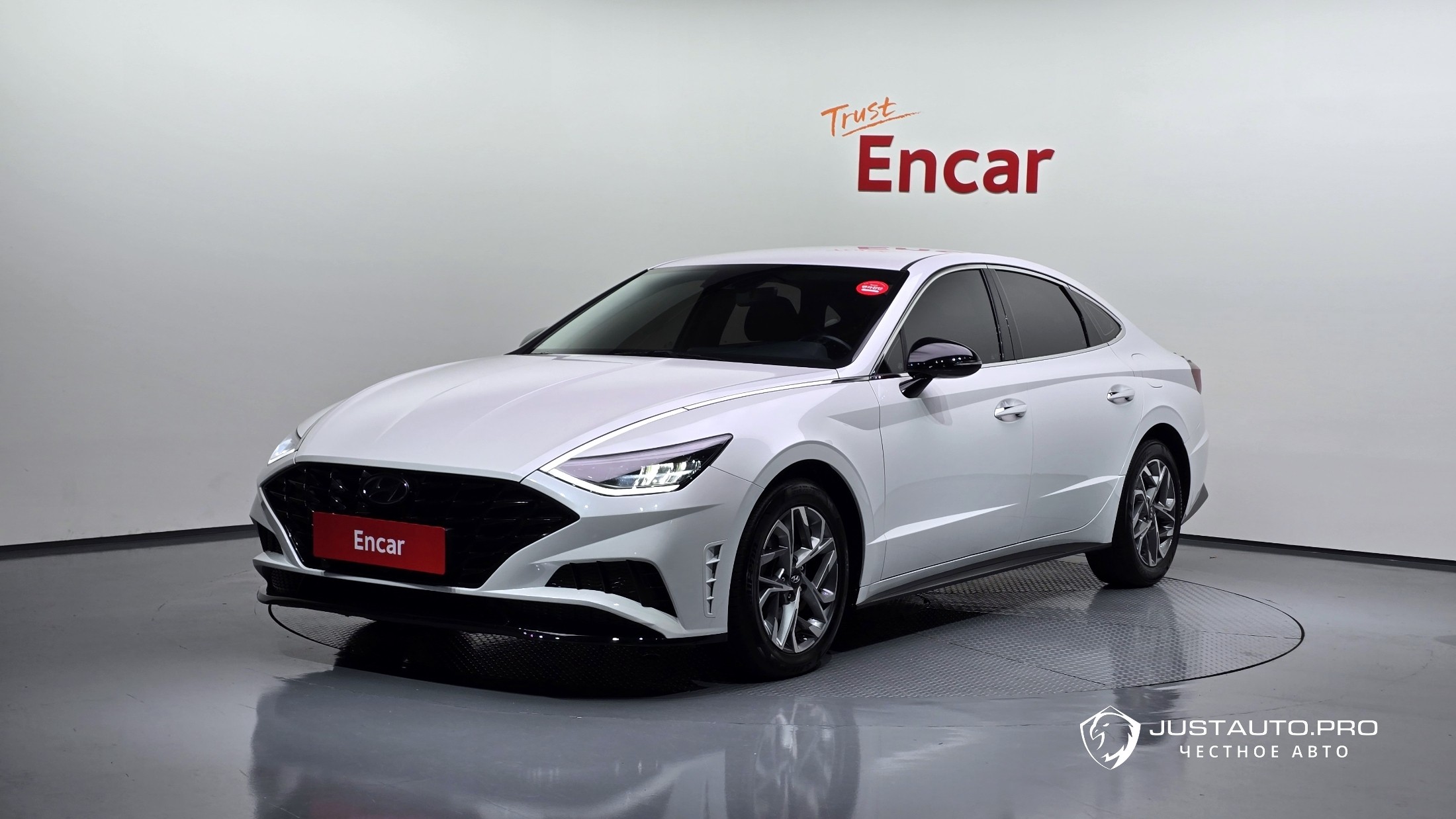 Автомобиль Hyundai Sonata