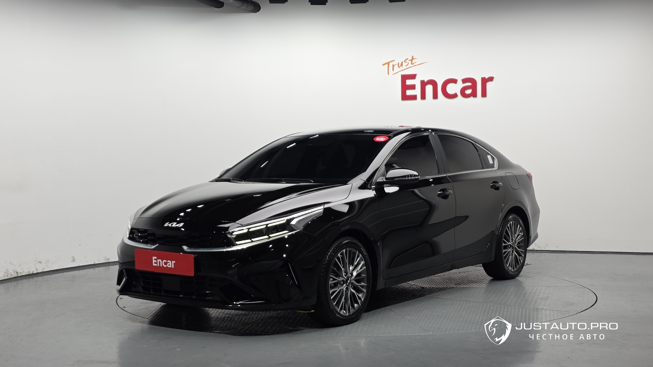 Автомобиль Kia K3