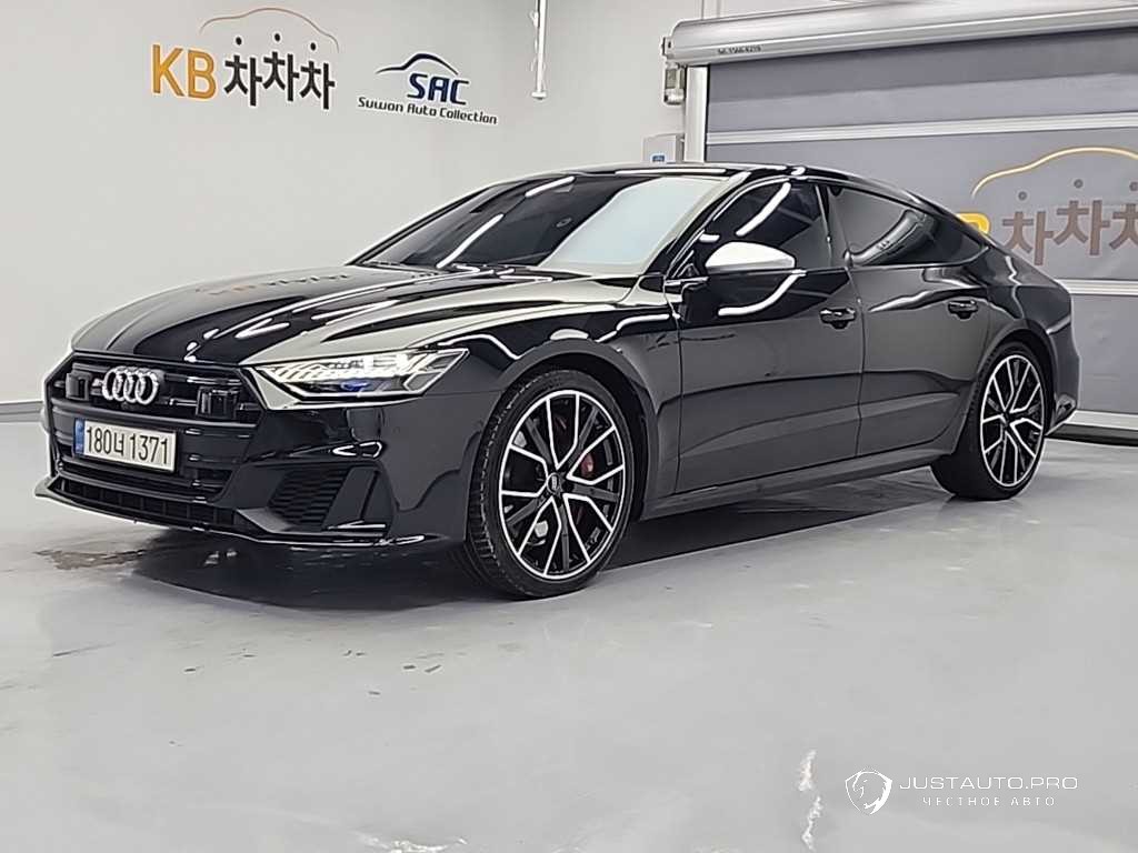 Автомобиль Audi S7