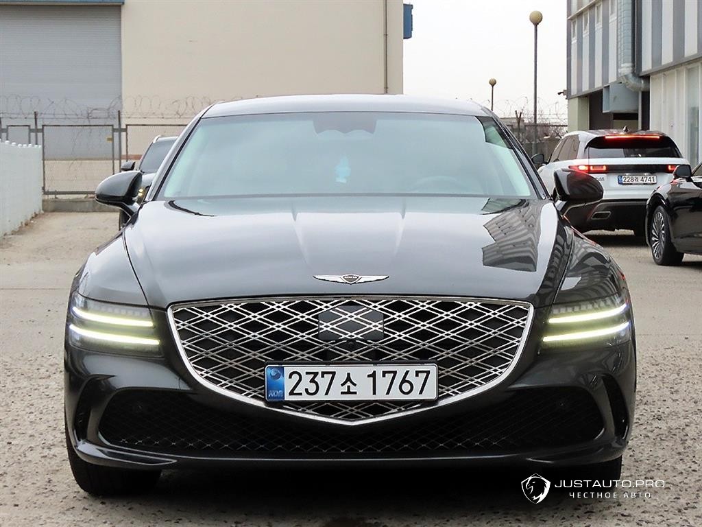 Автомобиль Genesis G80