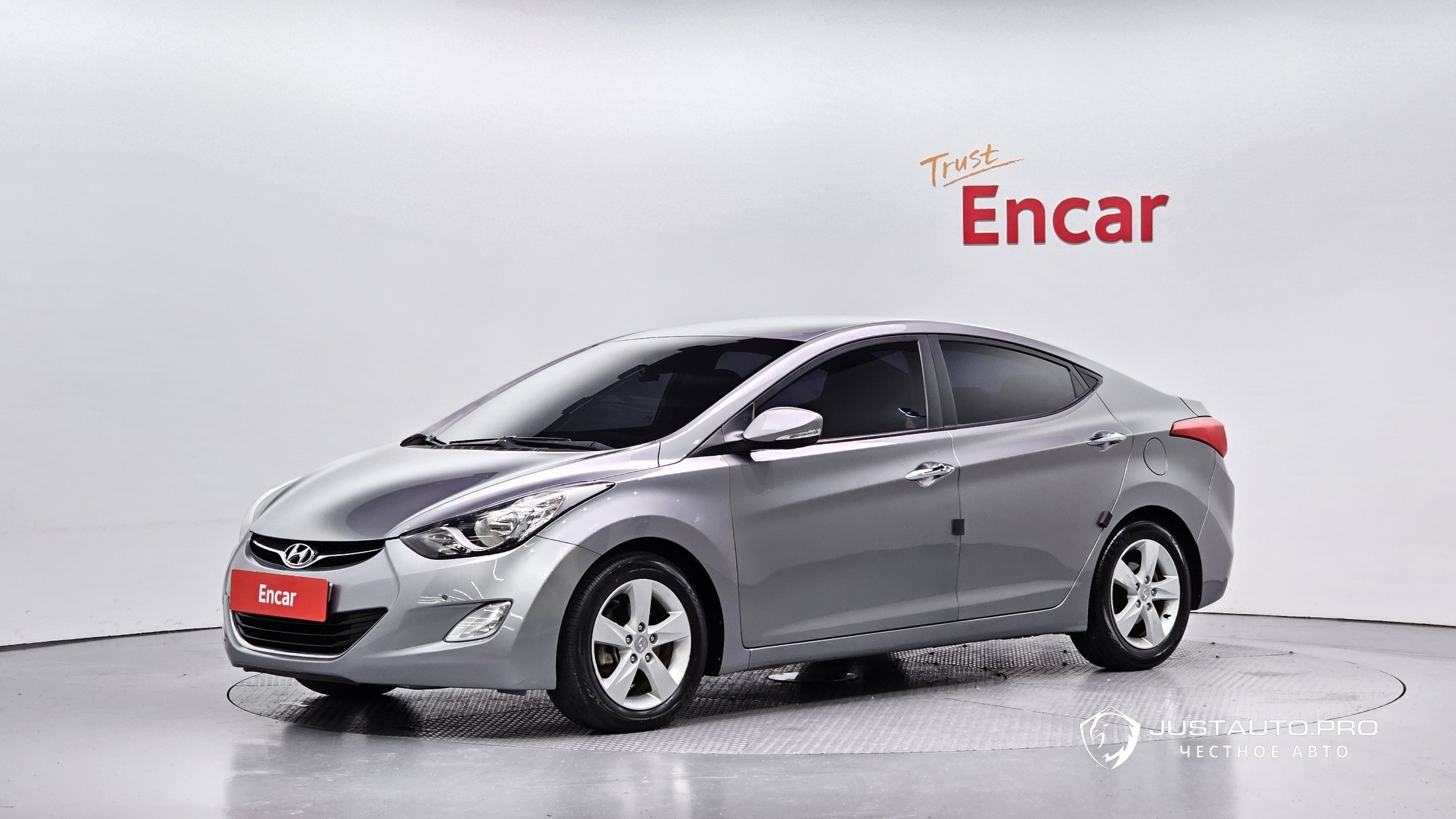 Автомобиль Hyundai AVANTE