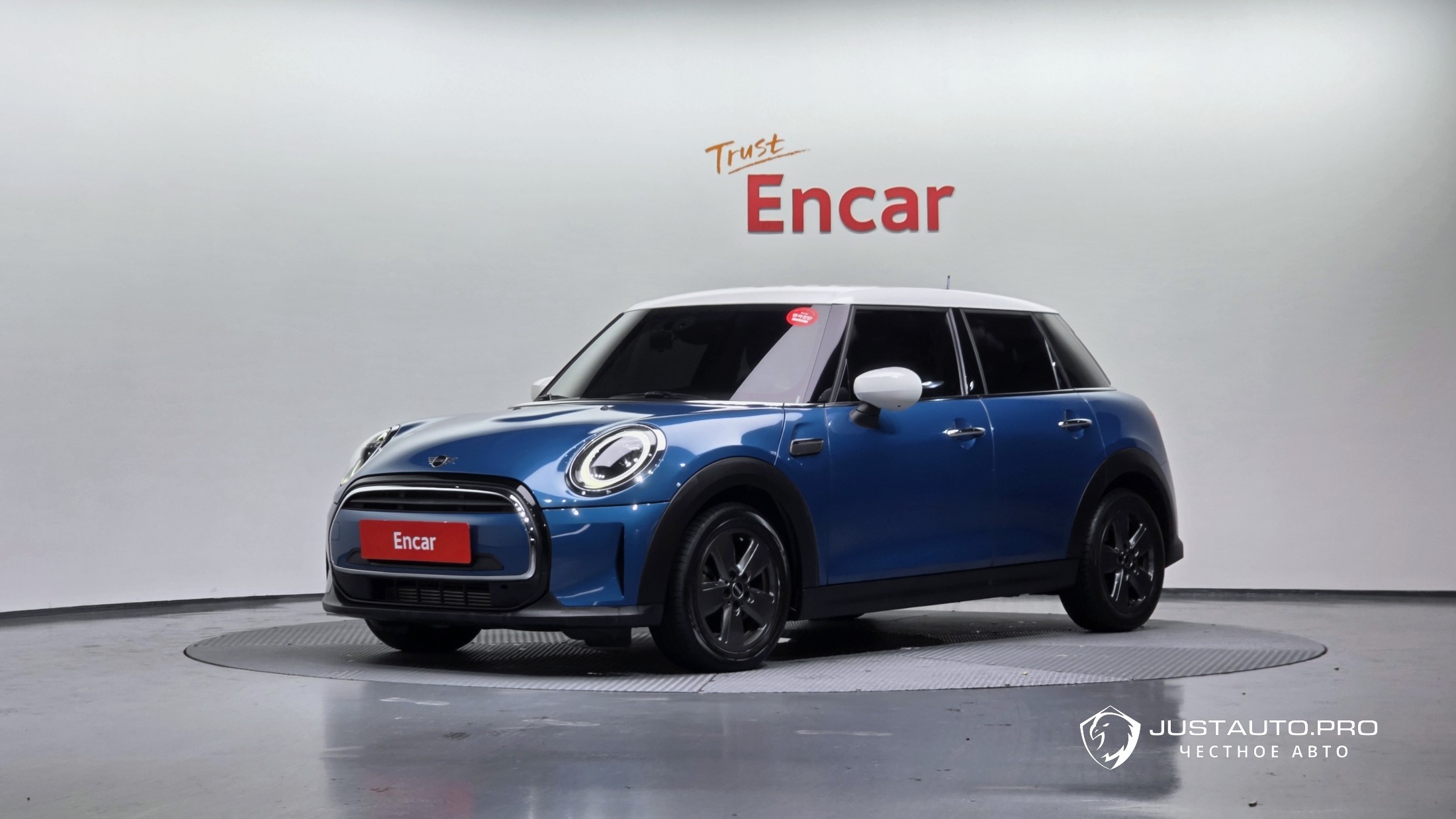 Автомобиль Mini Cooper