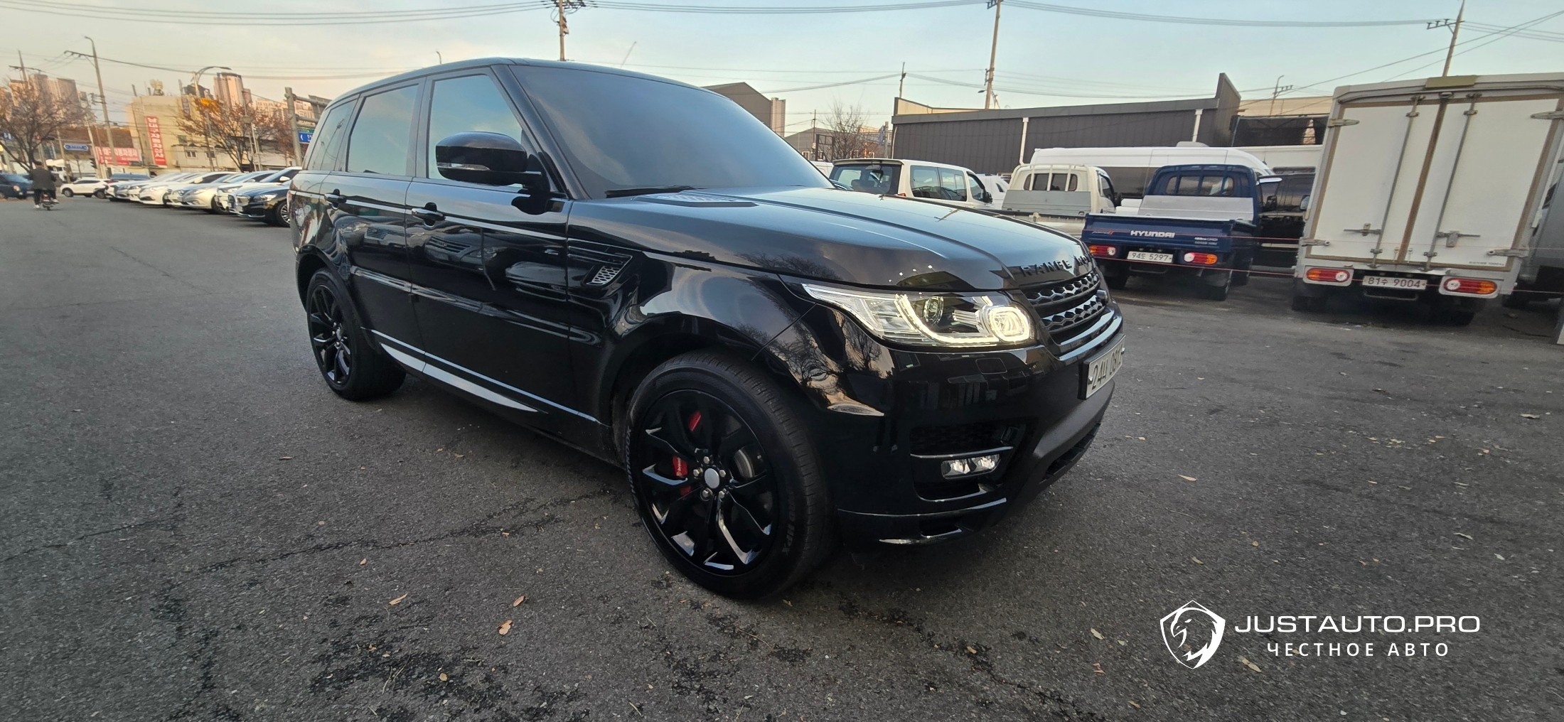 Автомобиль Land Rover Range Rover Sport