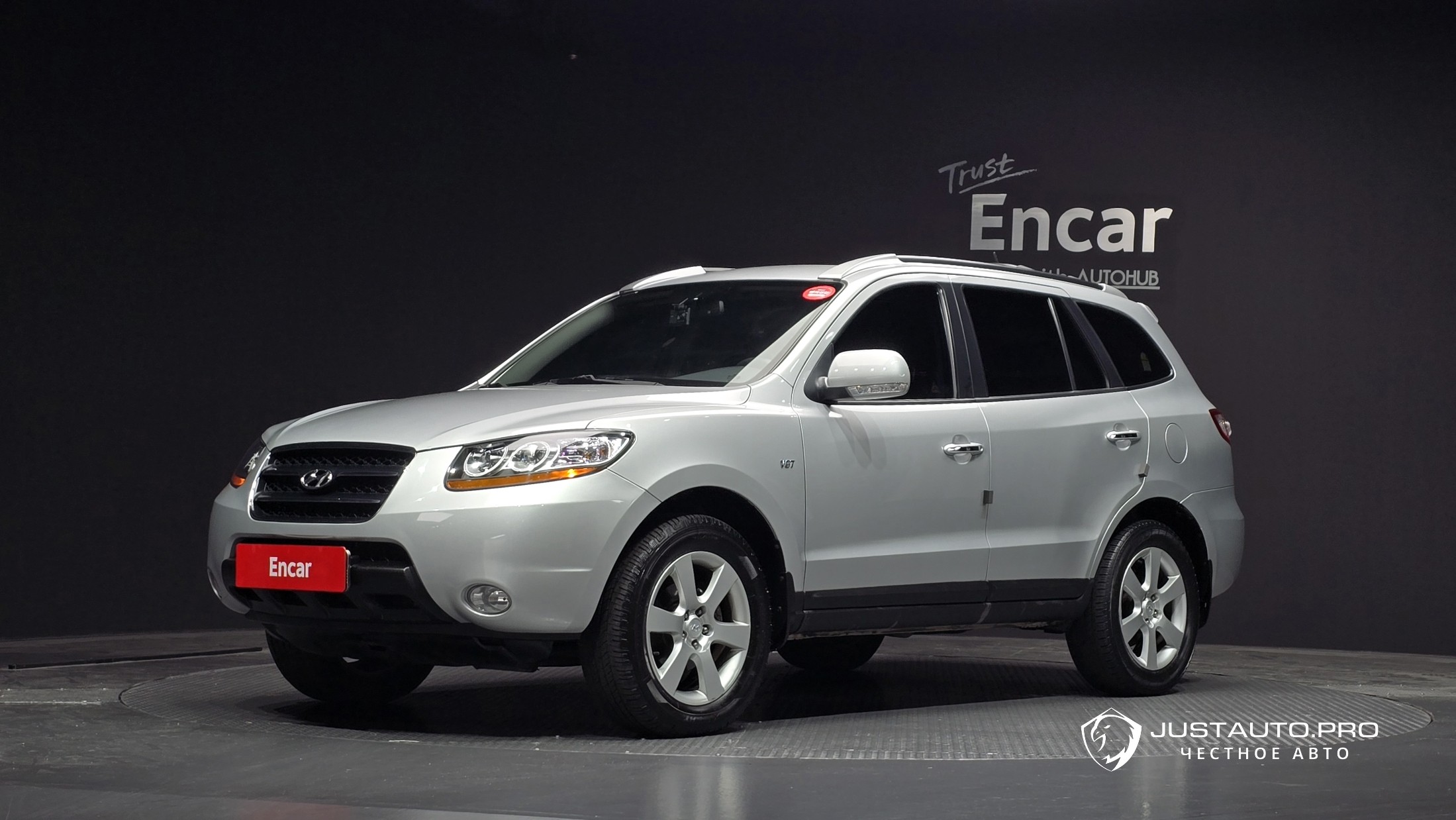 Автомобиль Hyundai Santafe