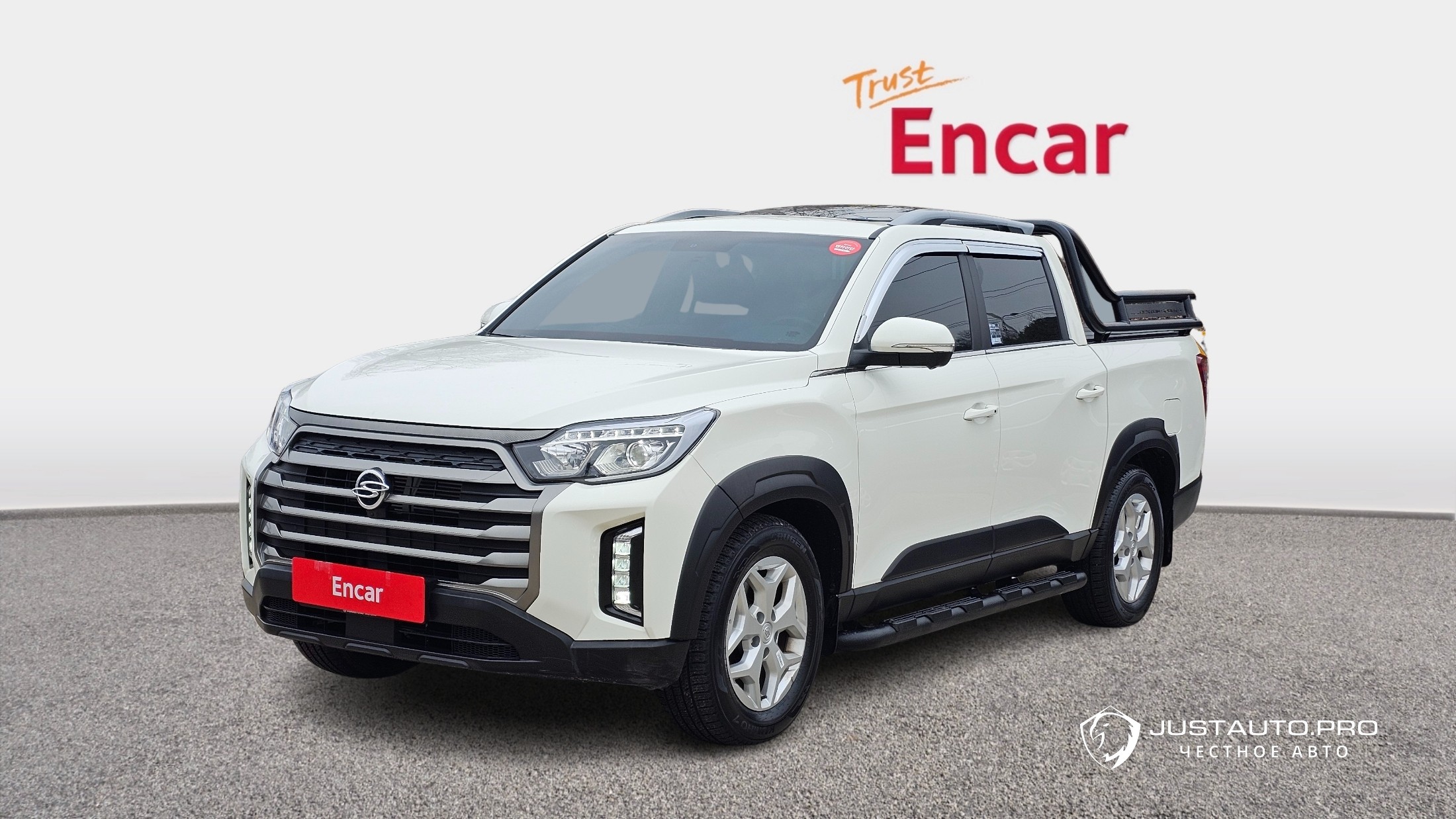 Автомобиль KG_Mobility_Ssangyong Rexton