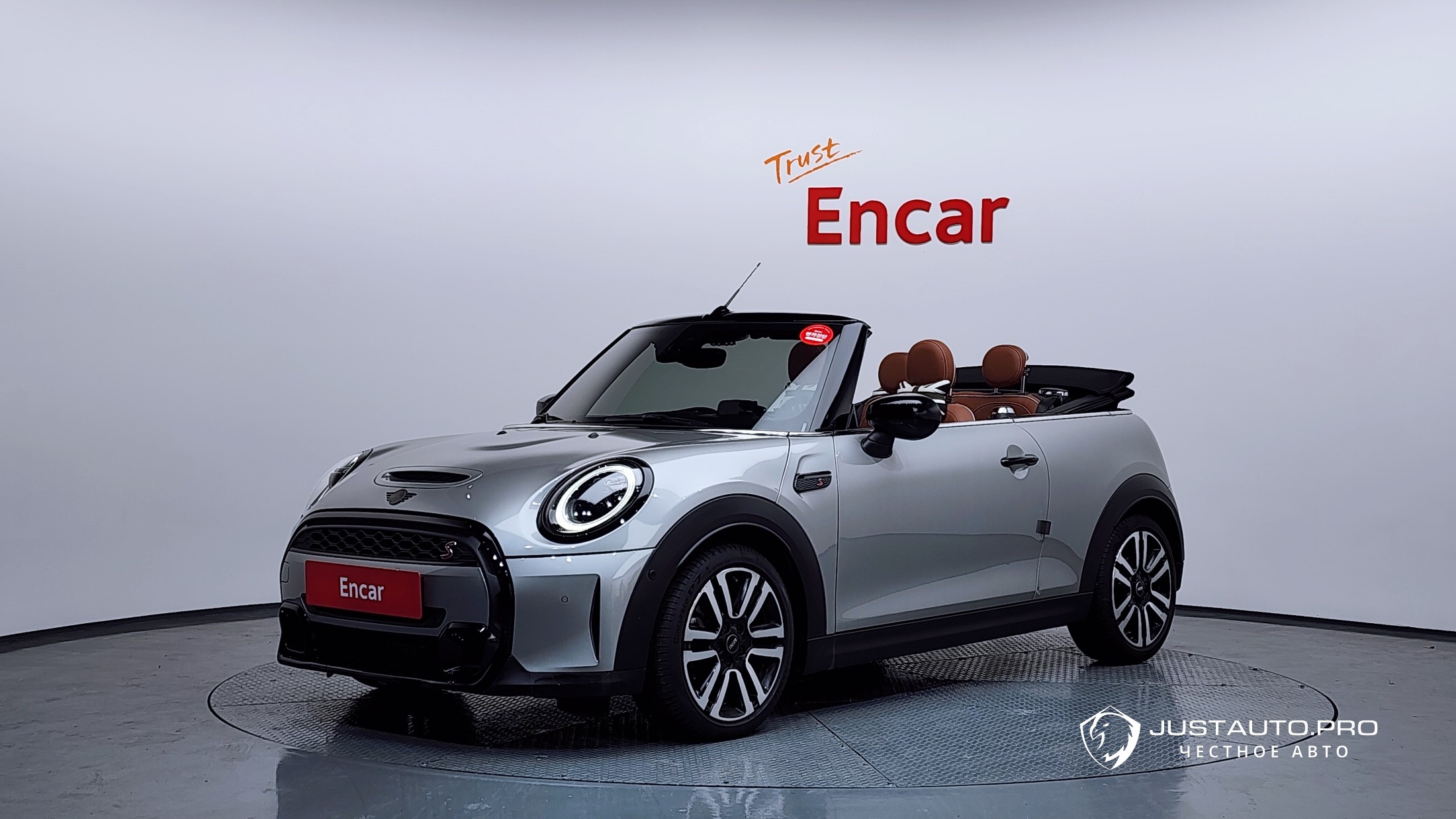 Автомобиль Mini Cooper Convertible