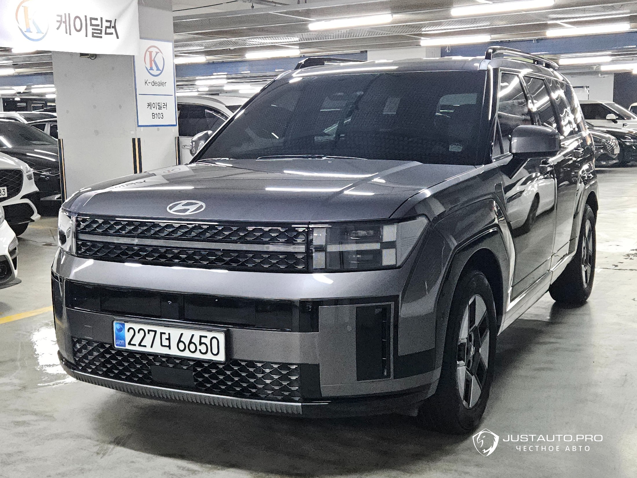 Автомобиль Hyundai Santafe